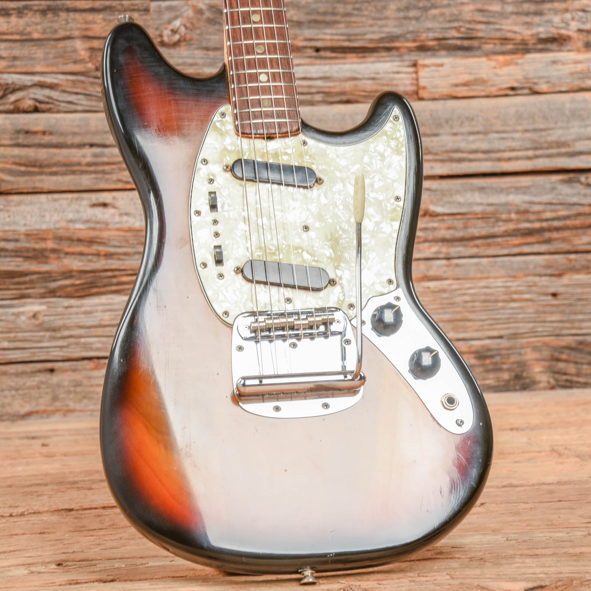 Fender Mustang Sunburst 1974