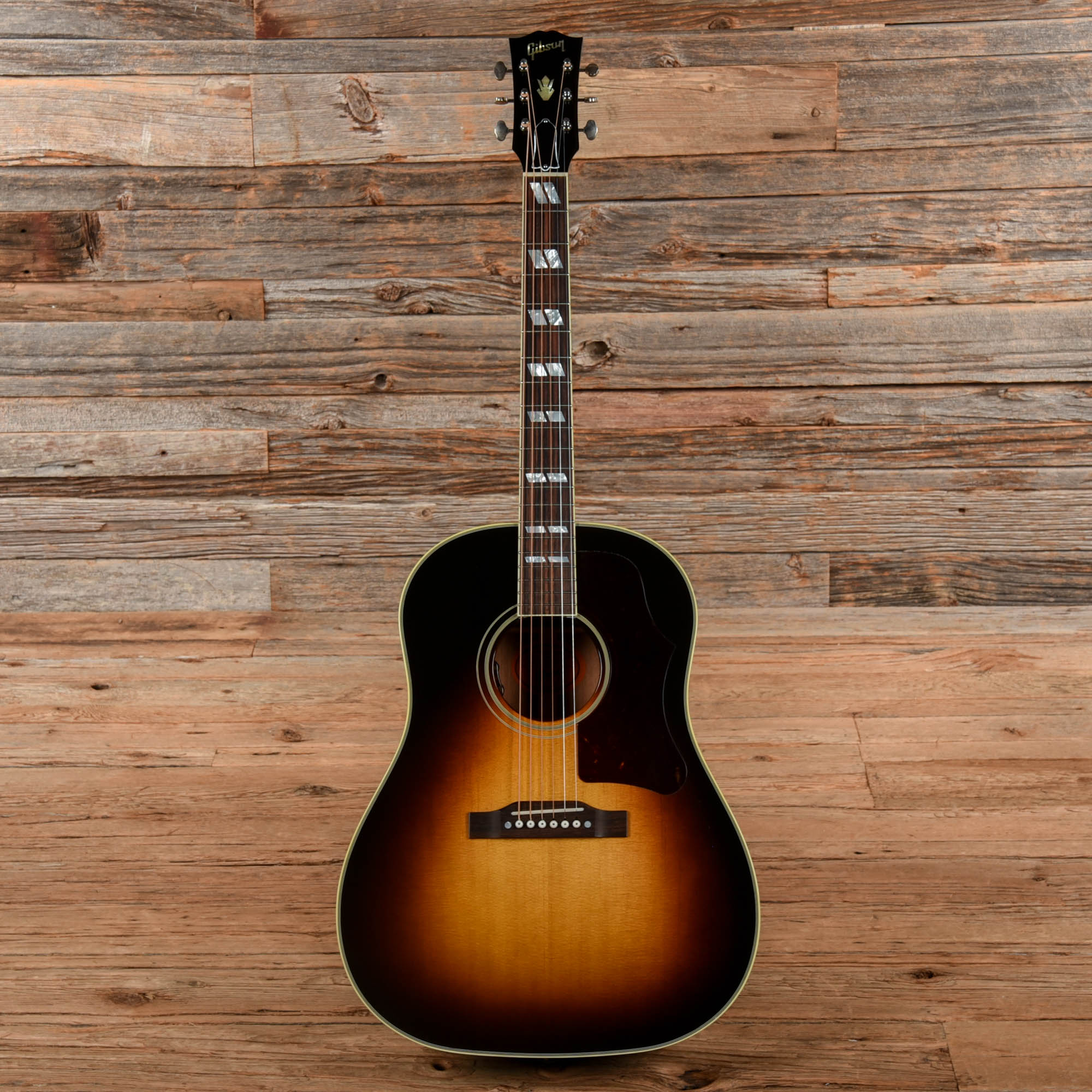 Gibson Southern Jumbo Sunburst 2022