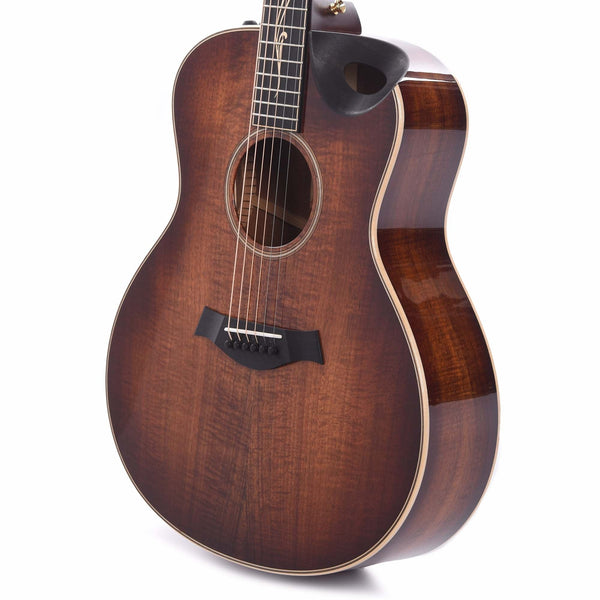 K26ce Hawaiian Koa Acoustic-Electric Guitar