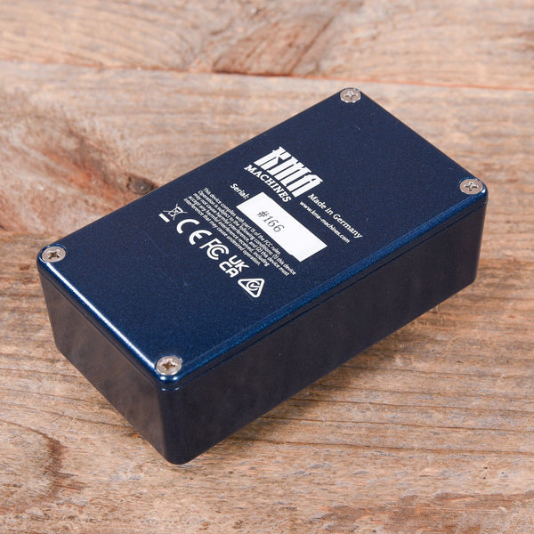 Queequeg 2 Sub Octave Generator Harmonizer effect pedal Kma
