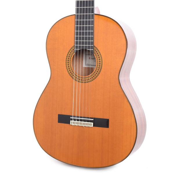 Yamaha gc12c deals classical guitar