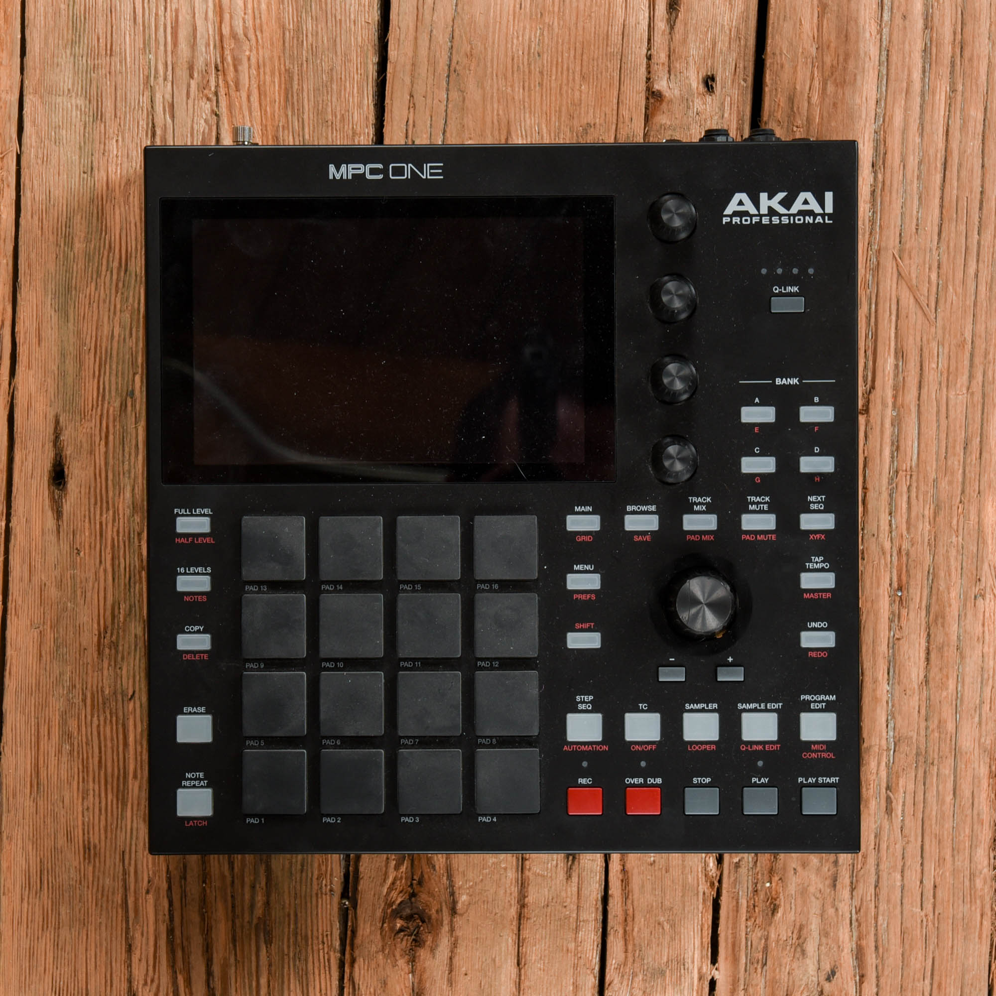 Akai MPC One Standalone MIDI Sequencer Keyboards and Synths / Controllers