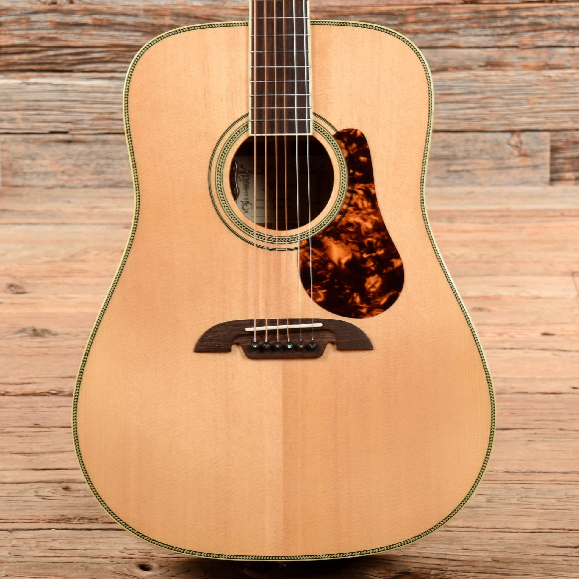 Alvarez MD60EBG Natural Acoustic Guitars / Dreadnought