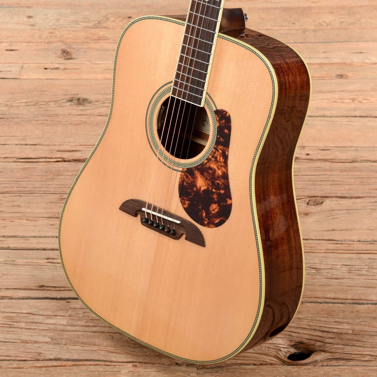 Alvarez MD60EBG Natural Acoustic Guitars / Dreadnought