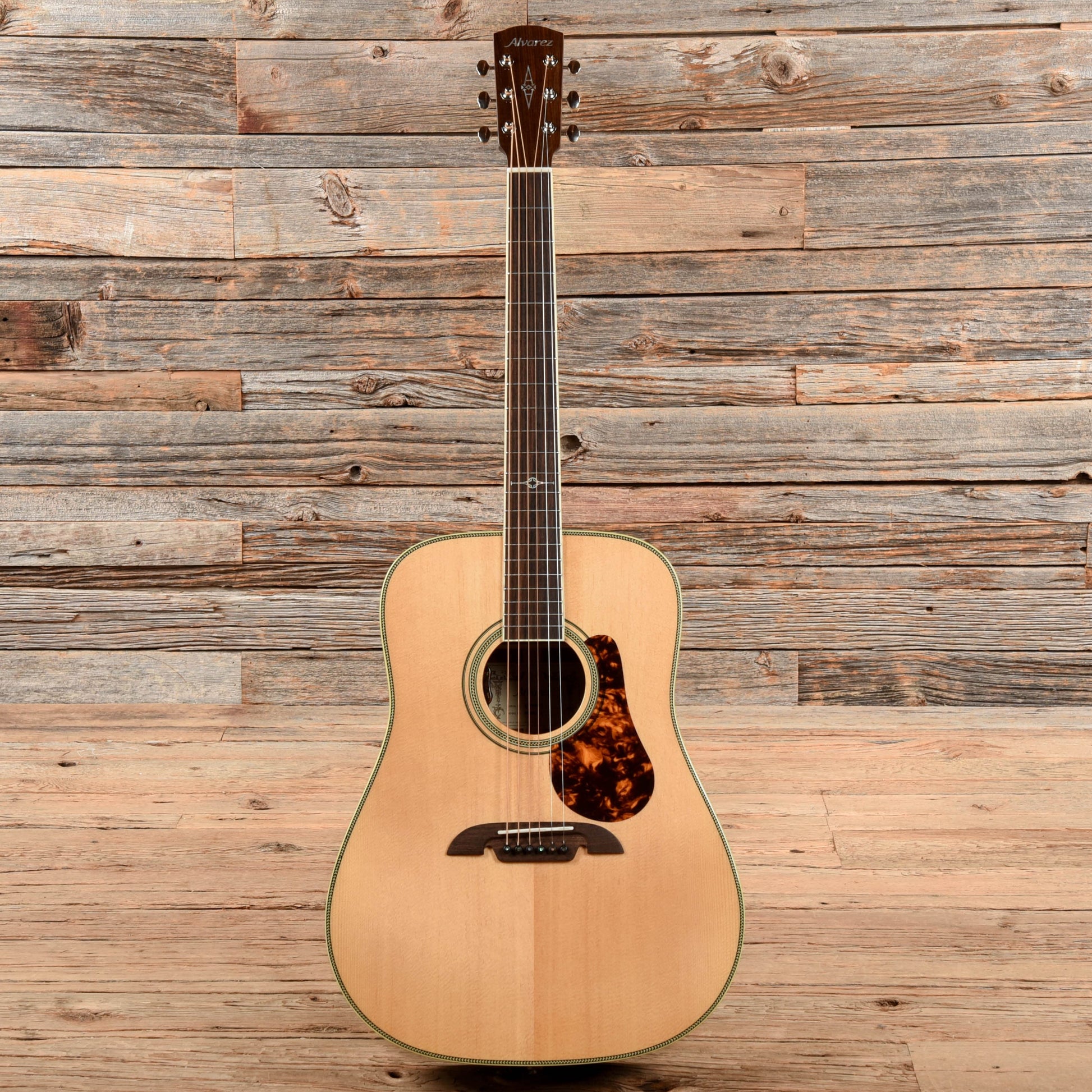 Alvarez MD60EBG Natural Acoustic Guitars / Dreadnought