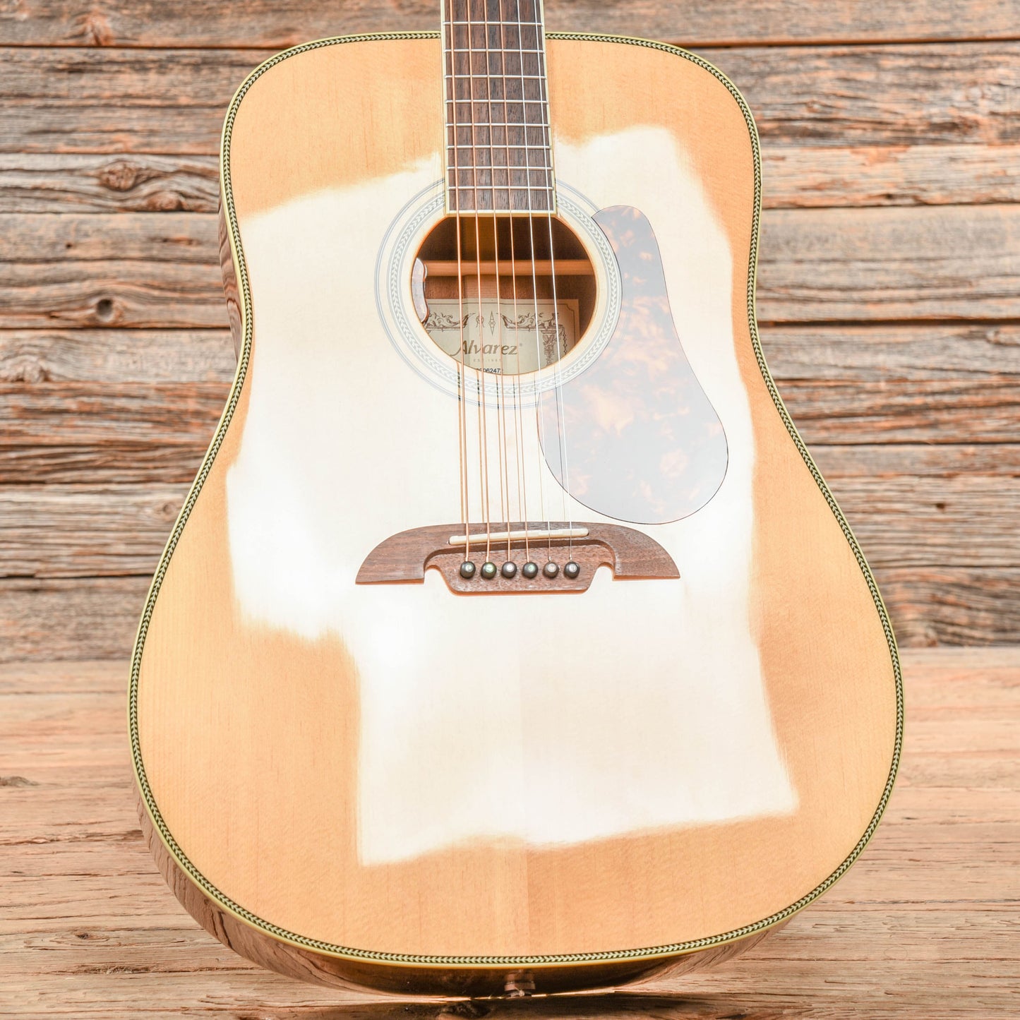 Alvarez MD60EBG Natural Acoustic Guitars / Dreadnought