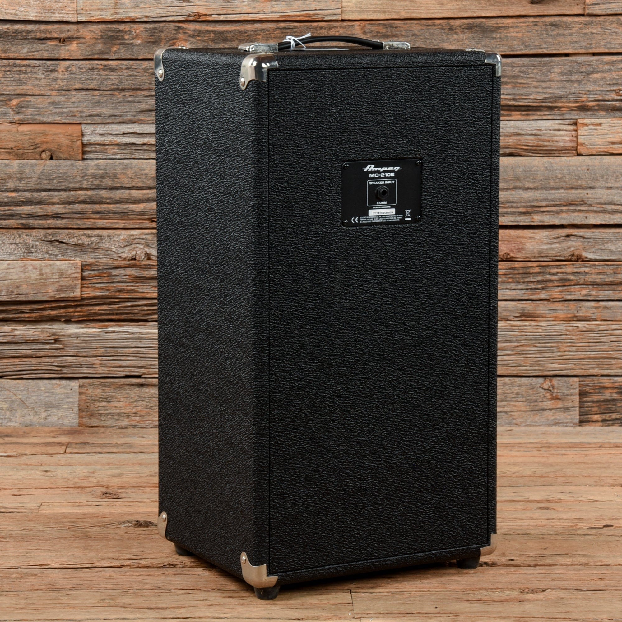 Ampeg MC-210E 2x10