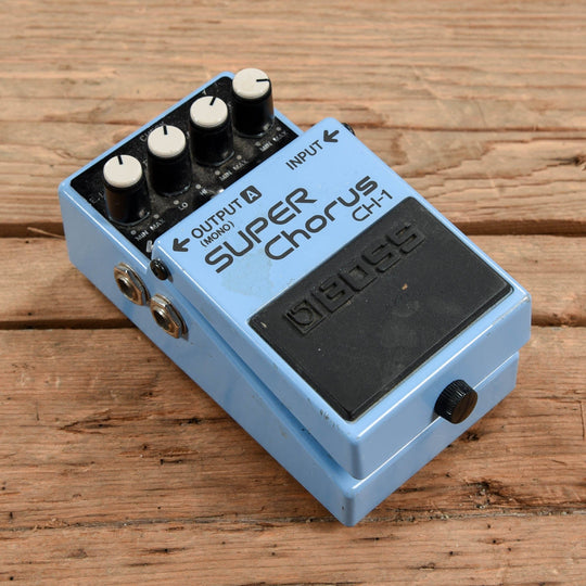 Boss CH-1 Super Chorus Effects and Pedals / Chorus and Vibrato