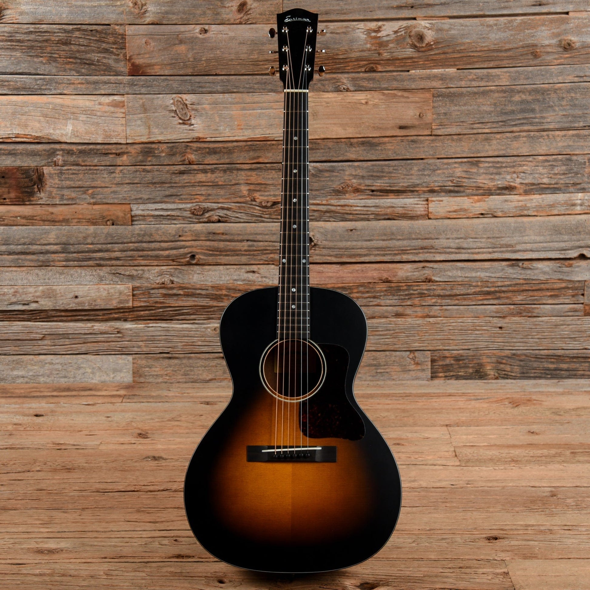 Eastman E1 OOS SB Sunburst 2022