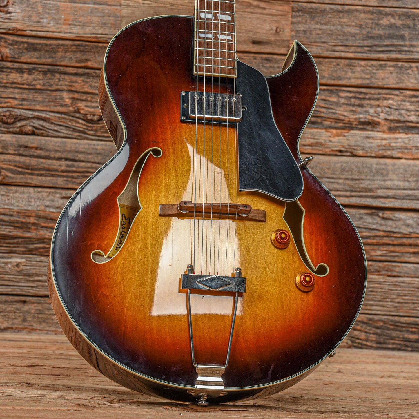 Eastman AR371CESB Sunburst Electric Guitars / Hollow Body