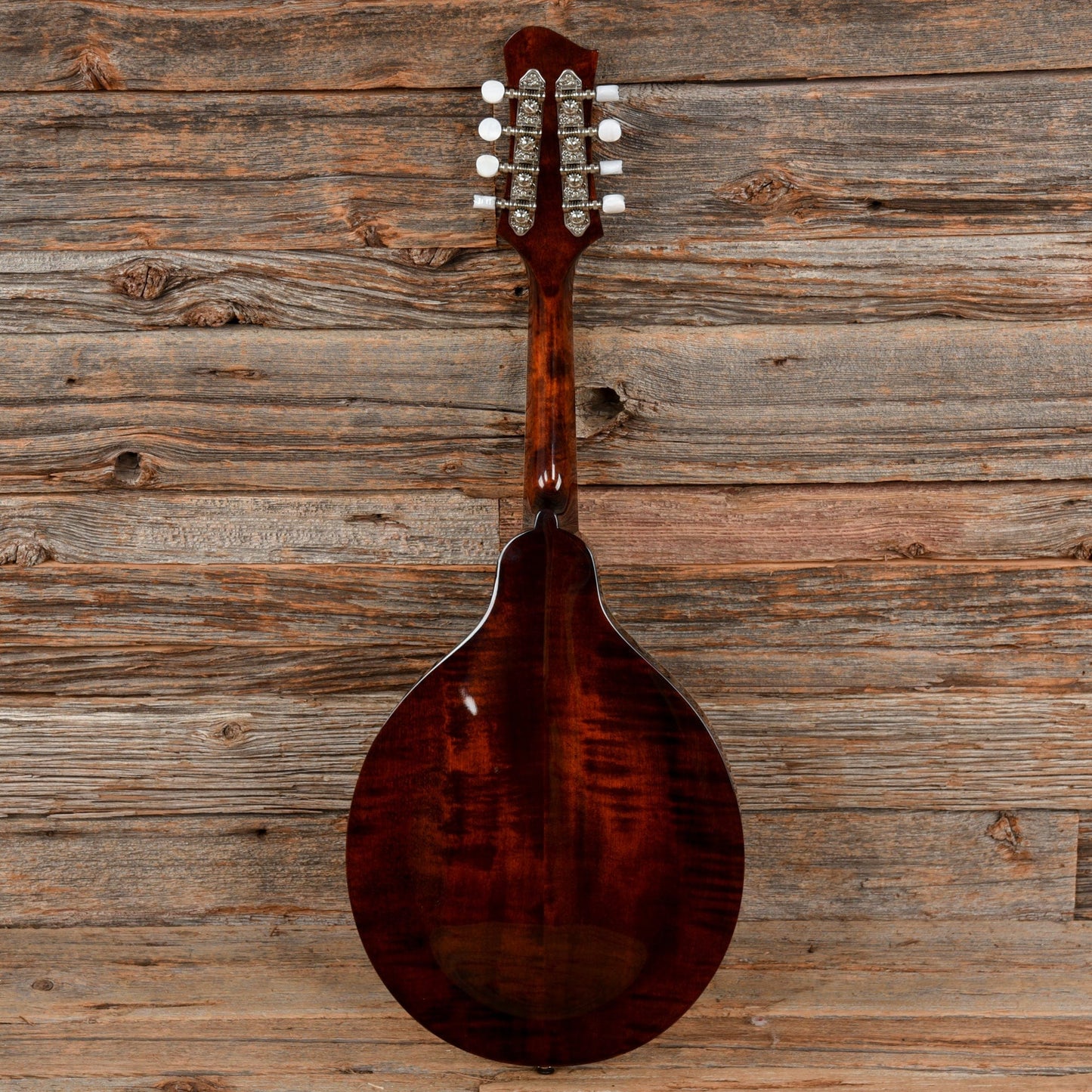 Eastman MD504 A-Style Mandolin Sunburst Folk Instruments / Mandolins