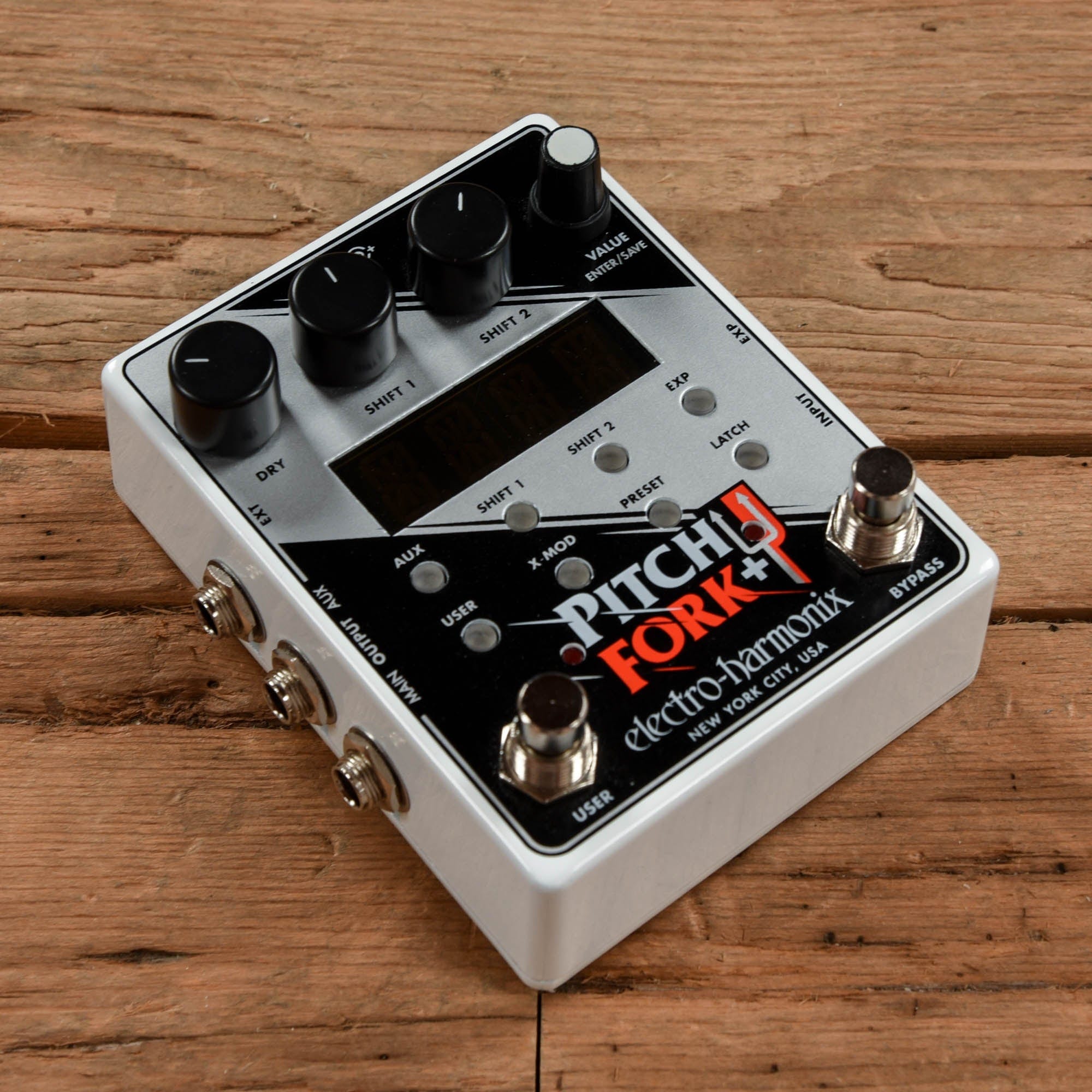 Electro-Harmonix Pitch Fork Polyphonic Pitch Shifter Pedal