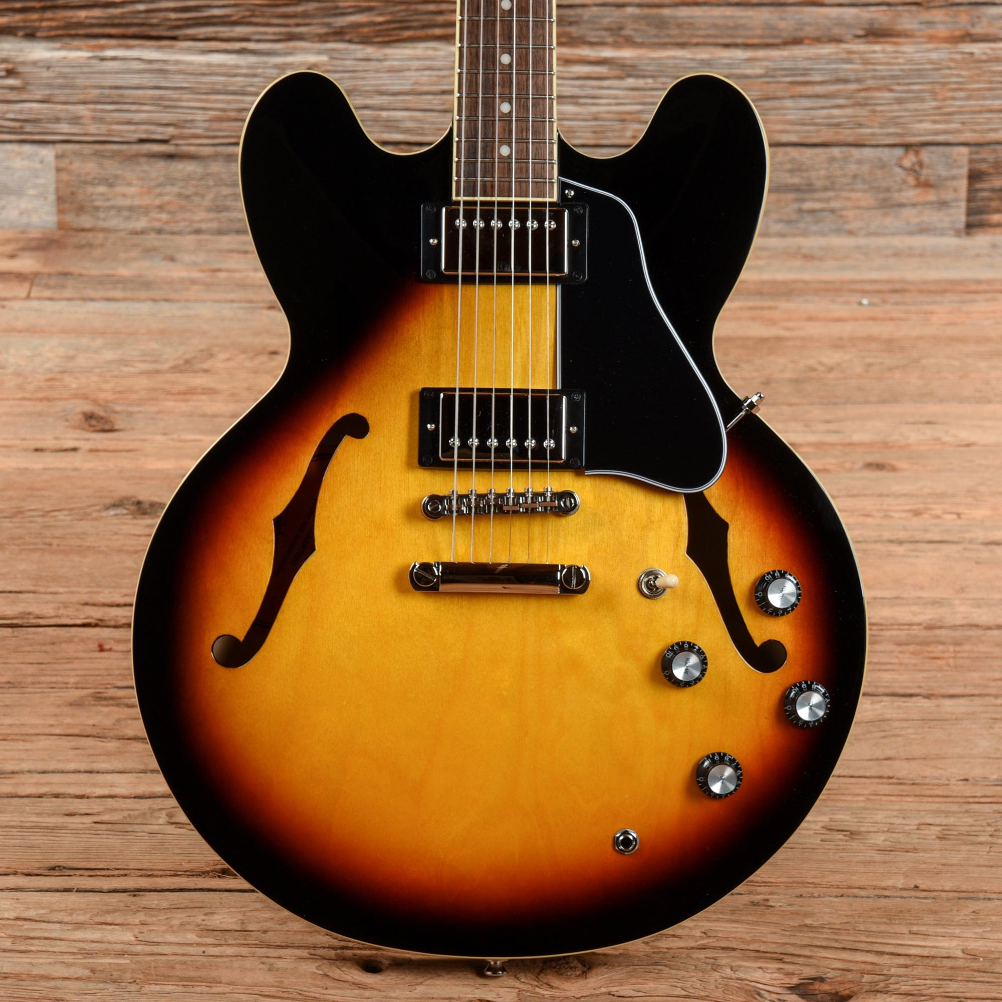 Epiphone ES-335 Dot Sunburst 2022 Electric Guitars / Semi-Hollow