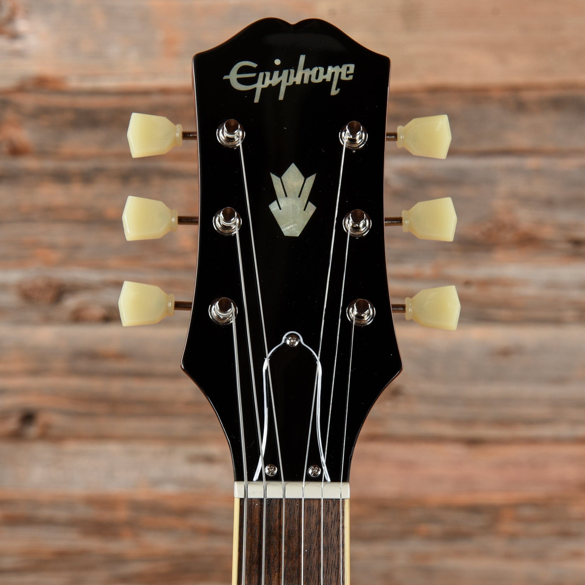 Epiphone ES-335 Dot Sunburst 2022 Electric Guitars / Semi-Hollow