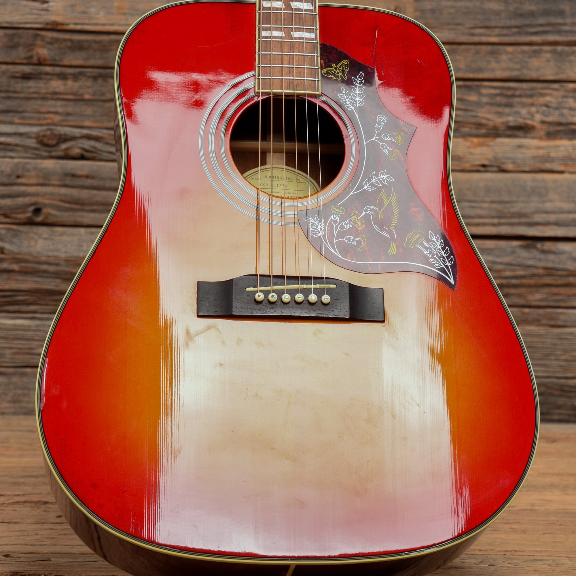 Epiphone Hummingbird HS Cherry Sunburst 2006 – Chicago Music Exchange