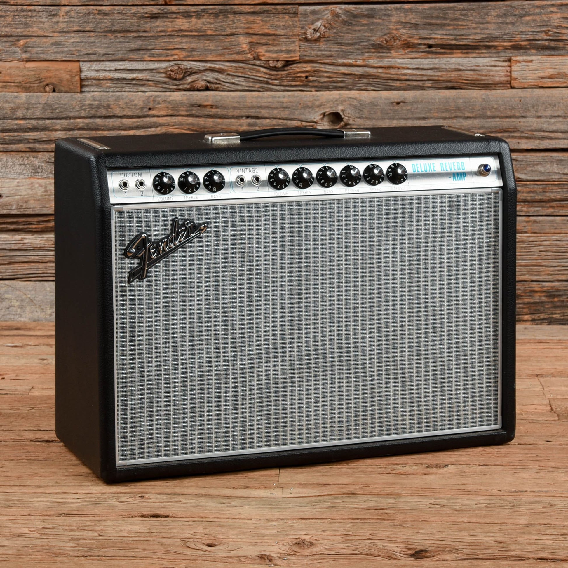 Fender '68 Custom Deluxe Reverb 2-Channel 22-Watt 1x12" Guitar Combo Amps / Guitar Cabinets