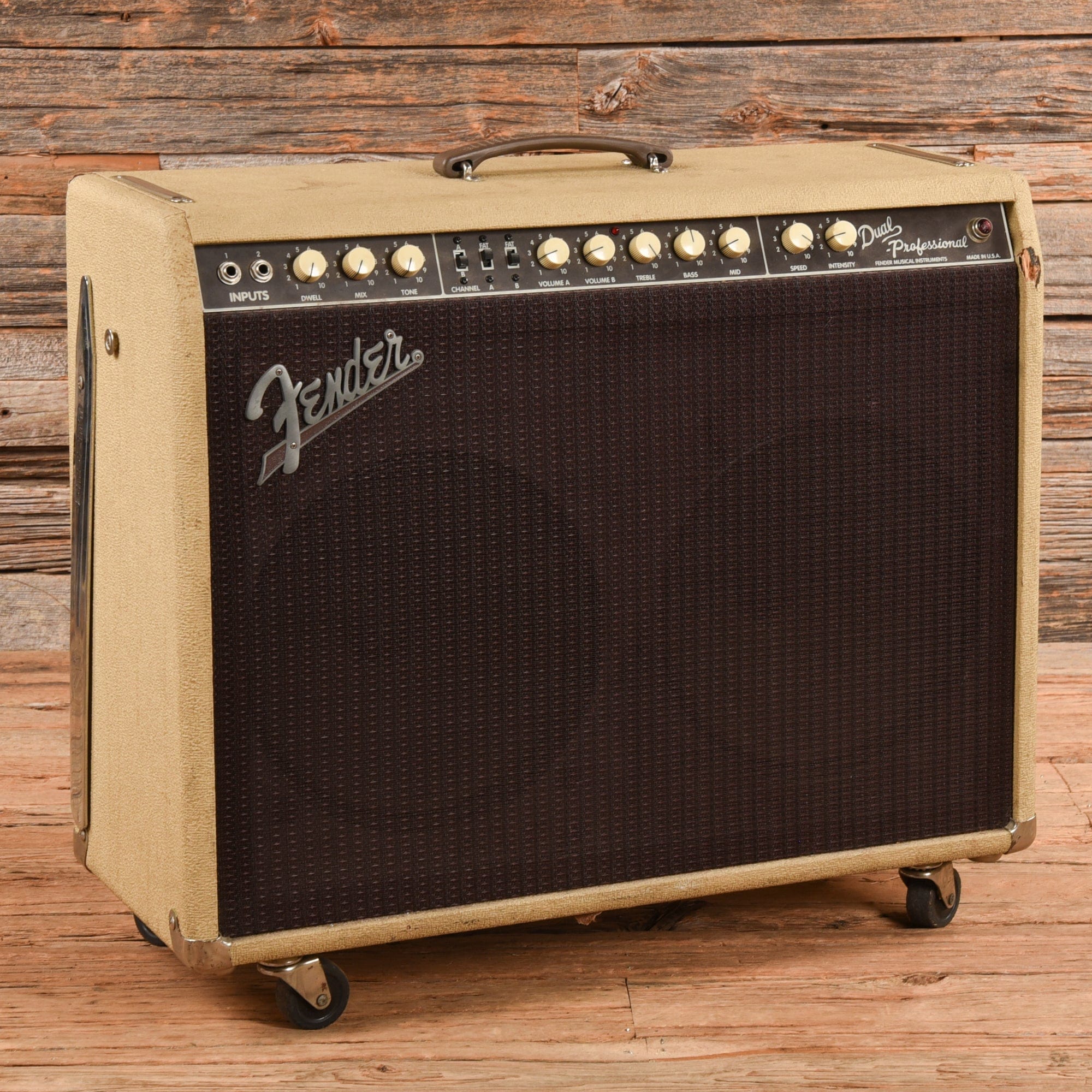 Fender Dual Professional 100-Watt 2x12