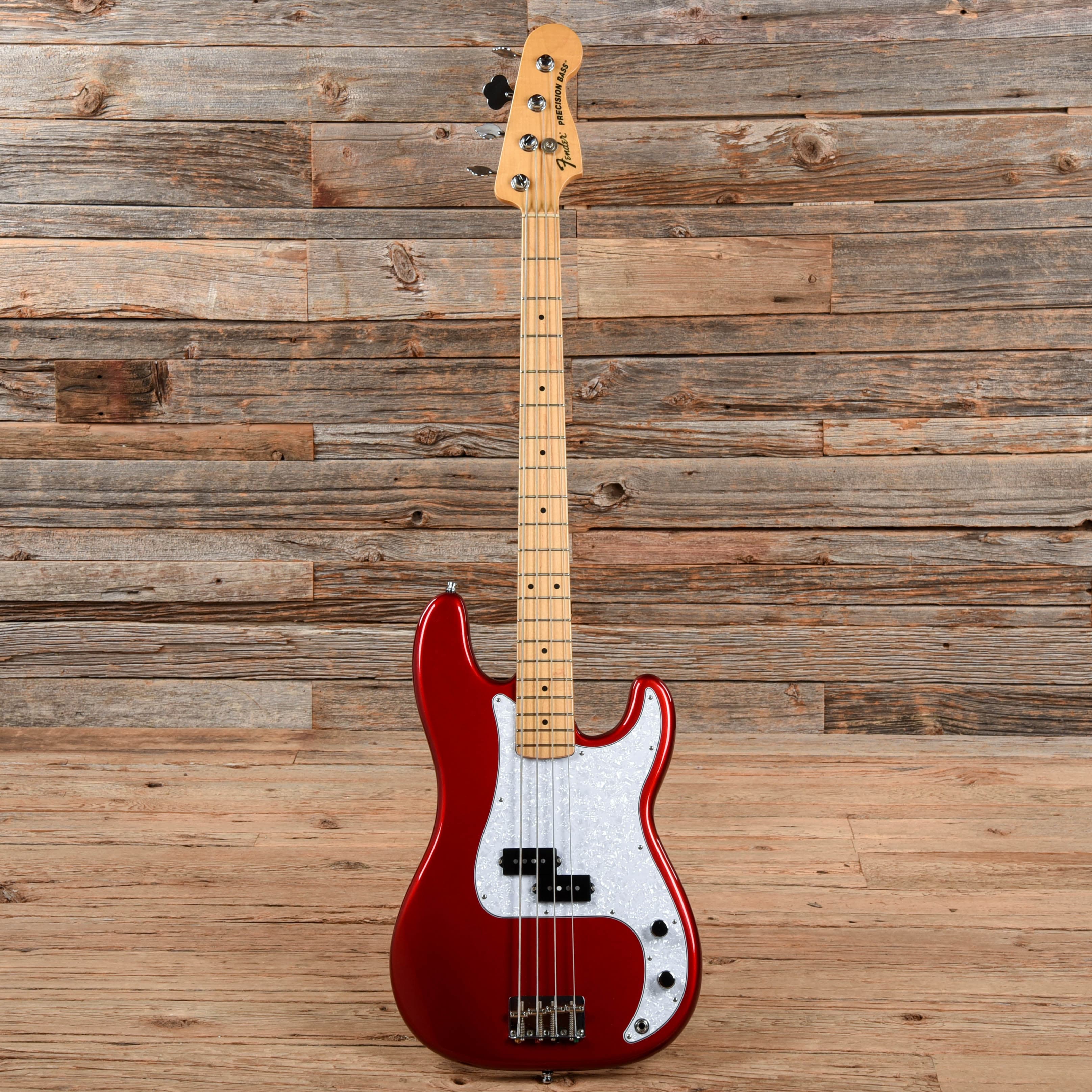 Fender American Special Precision Bass Candy Apple Red 2013 – Chicago Music  Exchange