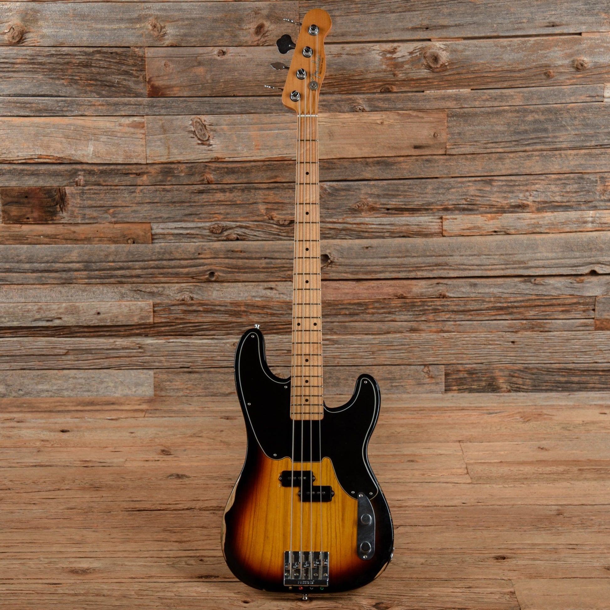 Fender Mike Dirnt Road Worn Artist Series Signature Precision Bass Sunburst 2014 Bass Guitars / 4-String