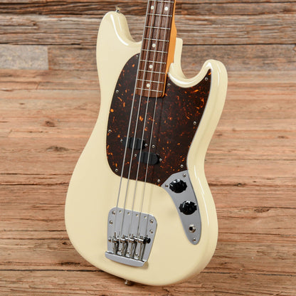 Fender Mustang Bass Vintage White 2007 Bass Guitars / 4-String