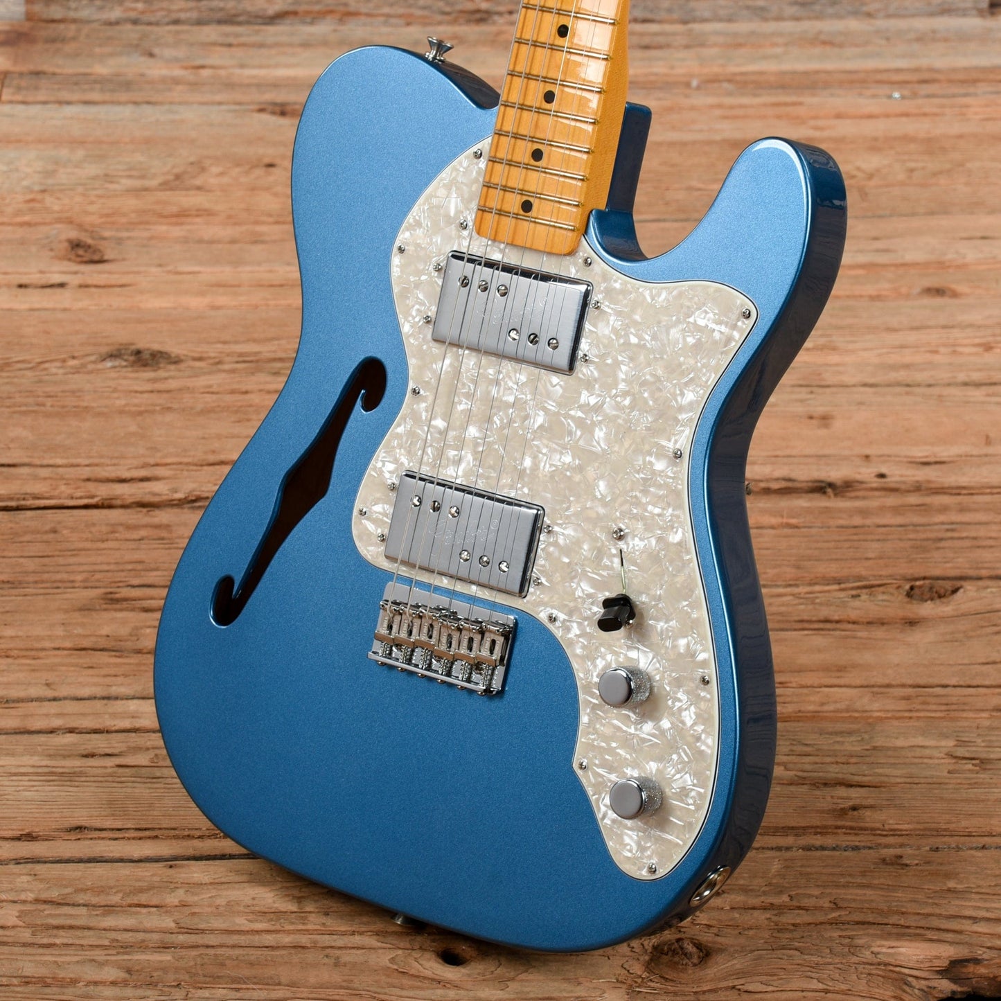 Fender American Vintage II '72 Telecaster Thinline Lake Placid Blue Electric Guitars / Semi-Hollow