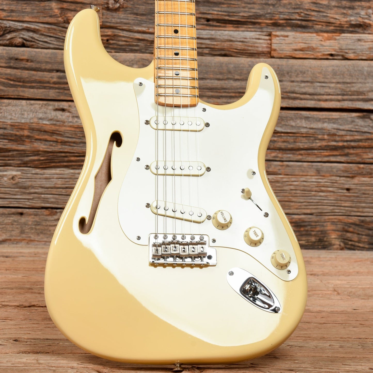 Fender Eric Johnson Thinline Stratocaster Vintage Blonde Electric Guitars / Semi-Hollow