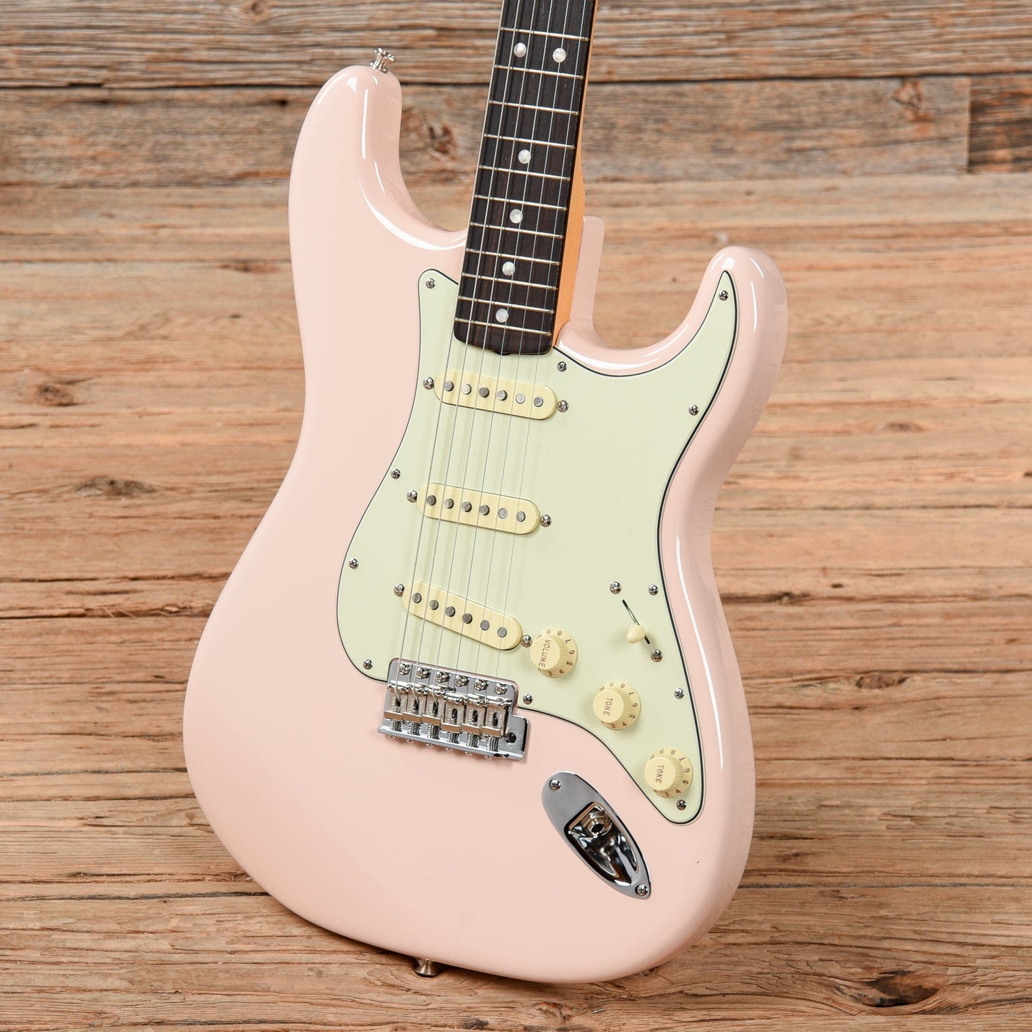 Fender American Original '60s Stratocaster Shell Pink 2021 Electric Guitars / Solid Body