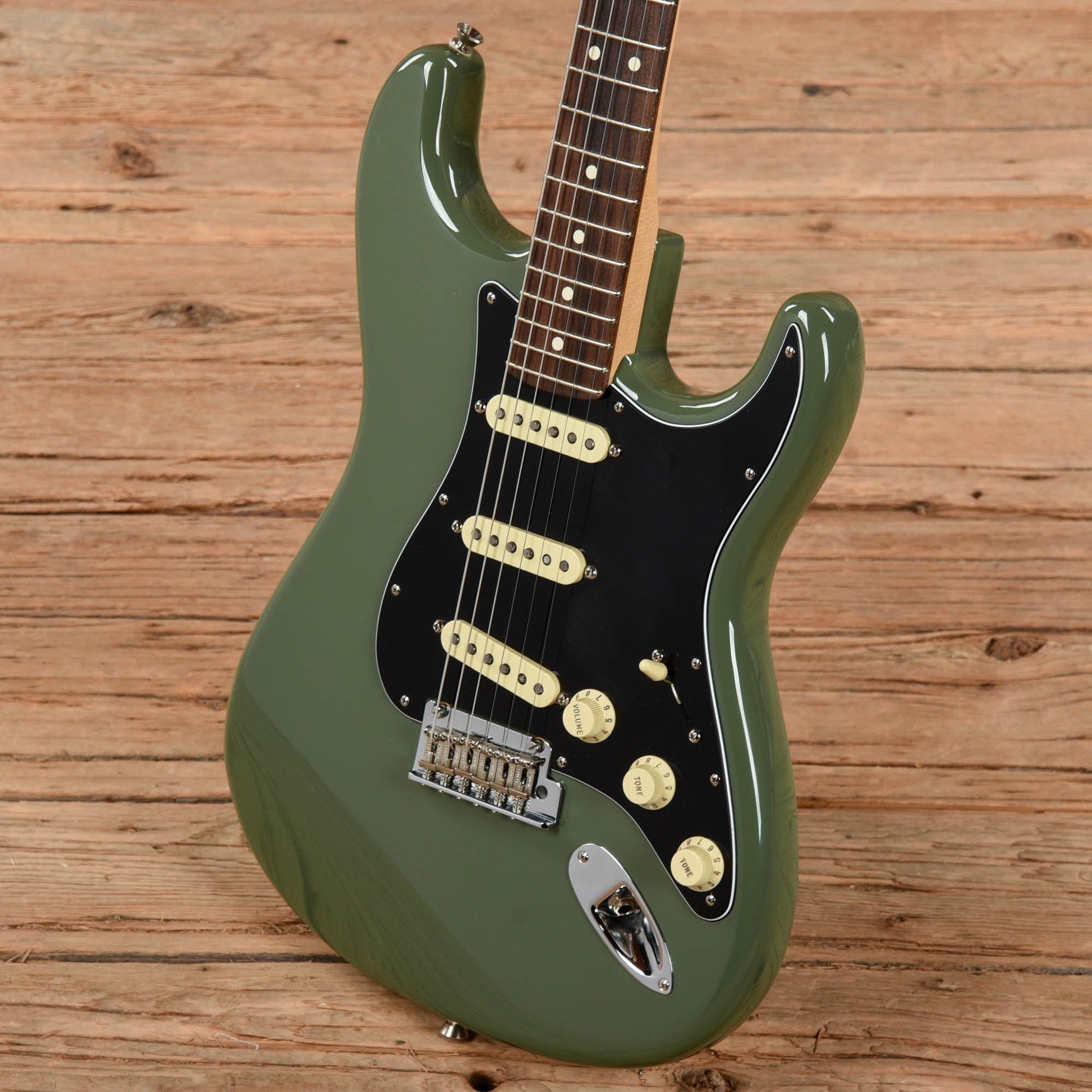 Fender American Professional Series Stratocaster Antique Olive 2019 Electric Guitars / Solid Body