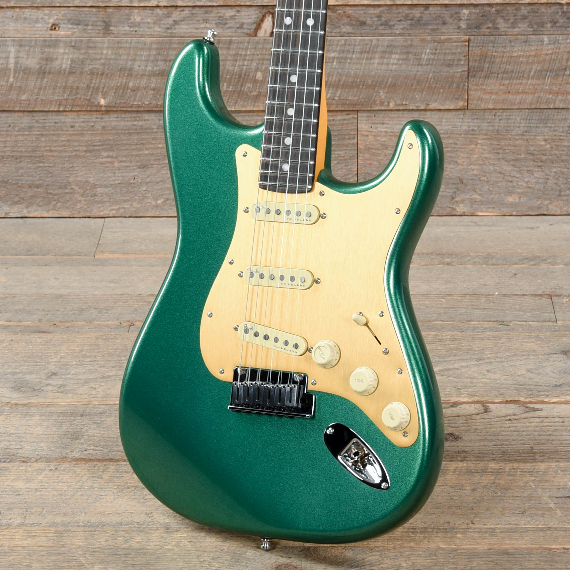 Fender American Ultra Stratocaster Mystic Pine & Anodized Gold Pickguard Electric Guitars / Solid Body