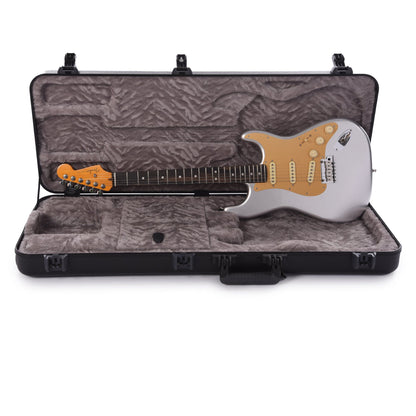 Fender American Ultra Stratocaster Quicksilver w/Ebony Fingerboard & Anodized Gold Pickguard Electric Guitars / Solid Body