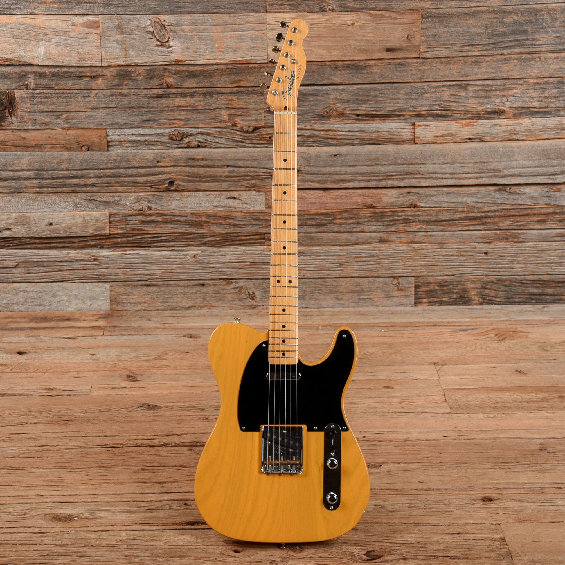 Fender American Vintage '52 Telecaster Butterscotch Blonde Electric Guitars / Solid Body