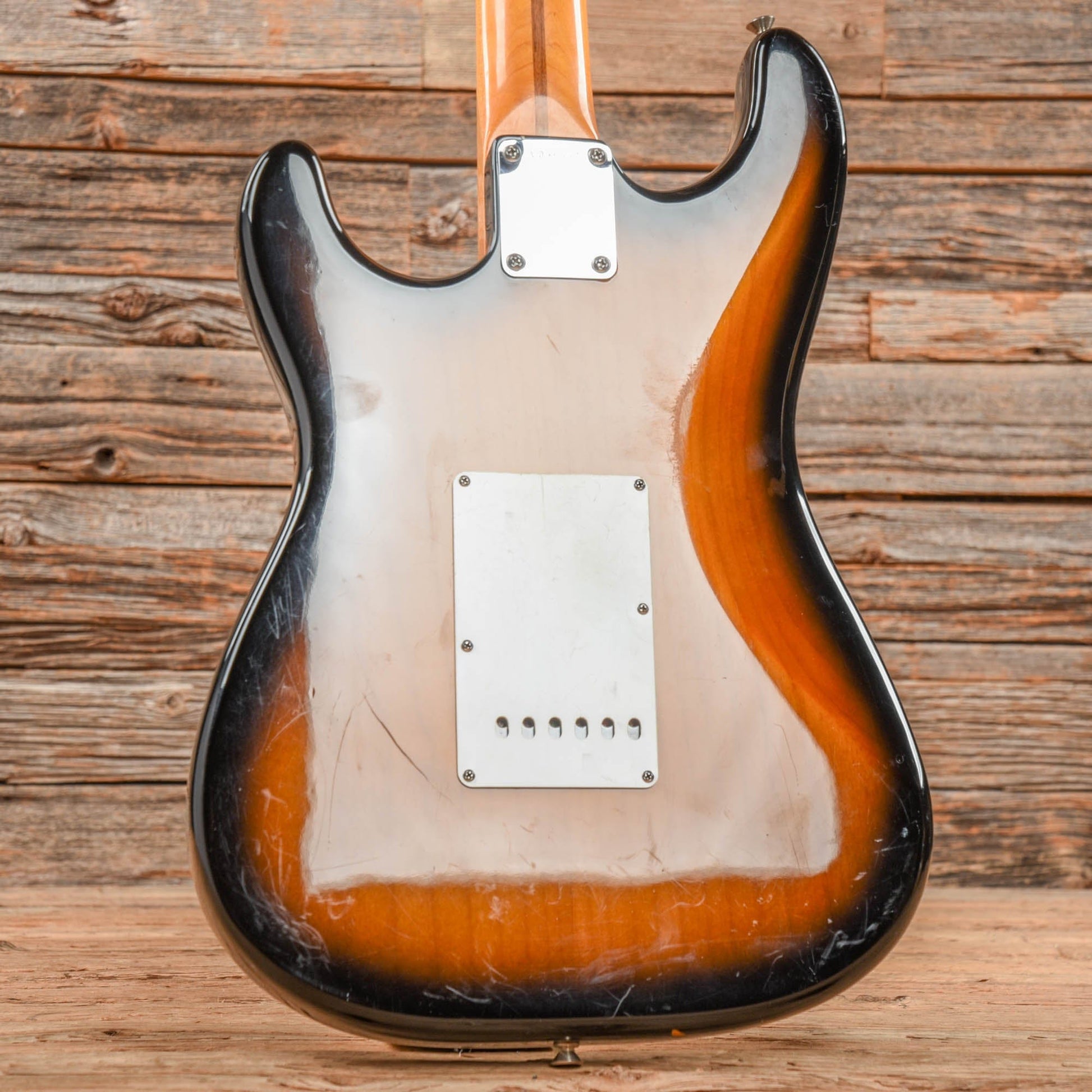 Fender American Vintage '57 Stratocaster 2-Tone Sunburst 1996 Electric Guitars / Solid Body