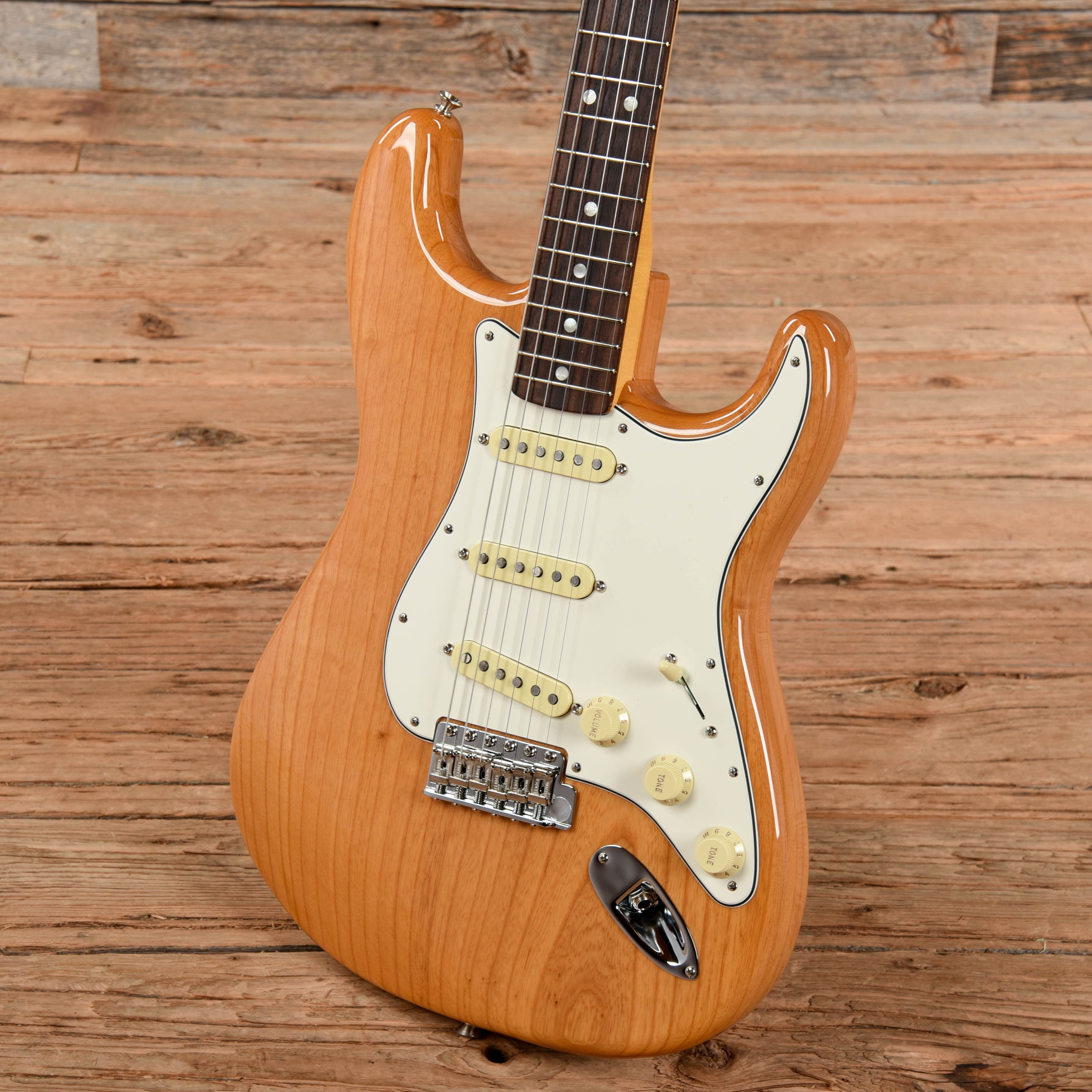 Fender American Vintage II '73 Stratocaster Aged Natural 2023 Electric Guitars / Solid Body