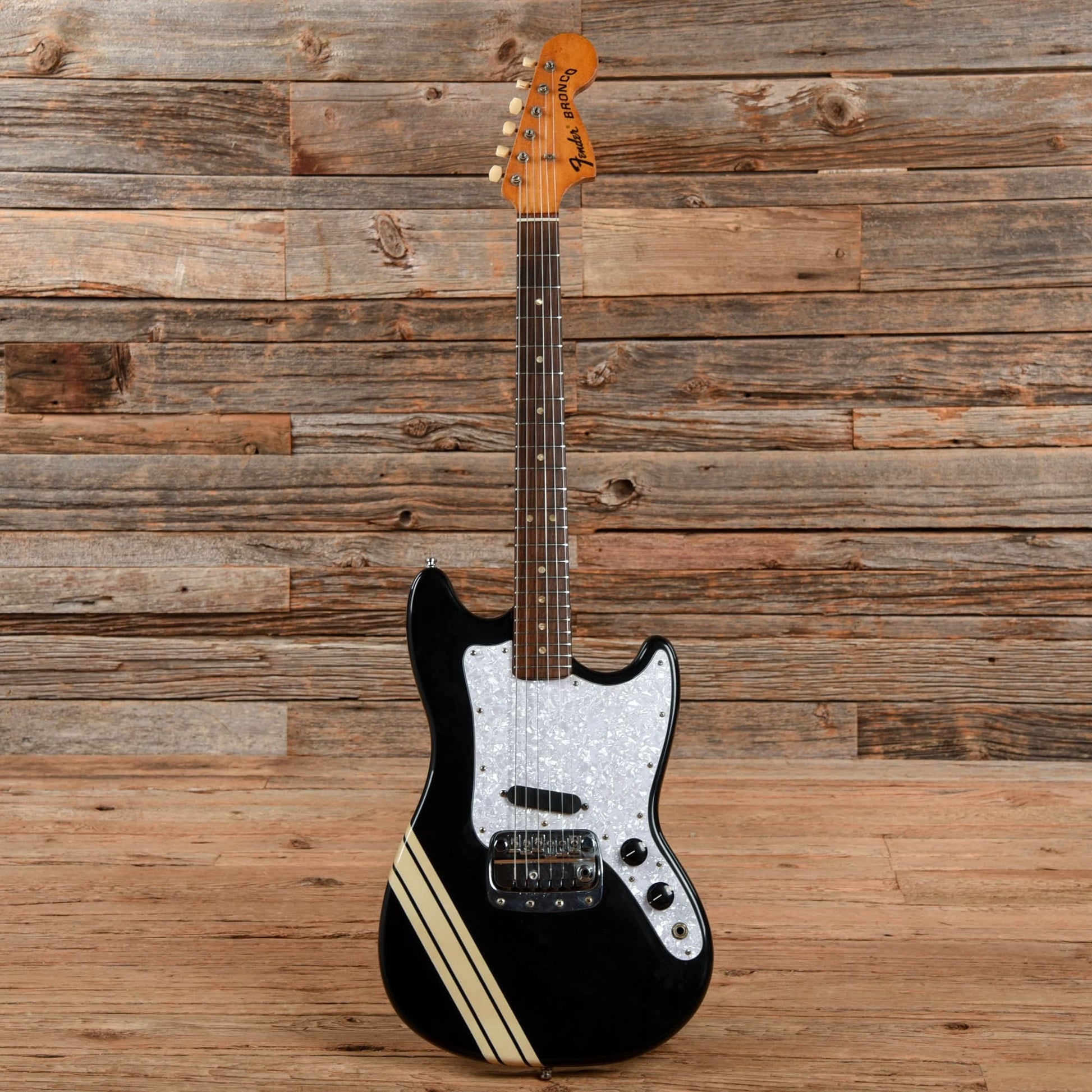 Fender Bronco Black 1972 Electric Guitars / Solid Body