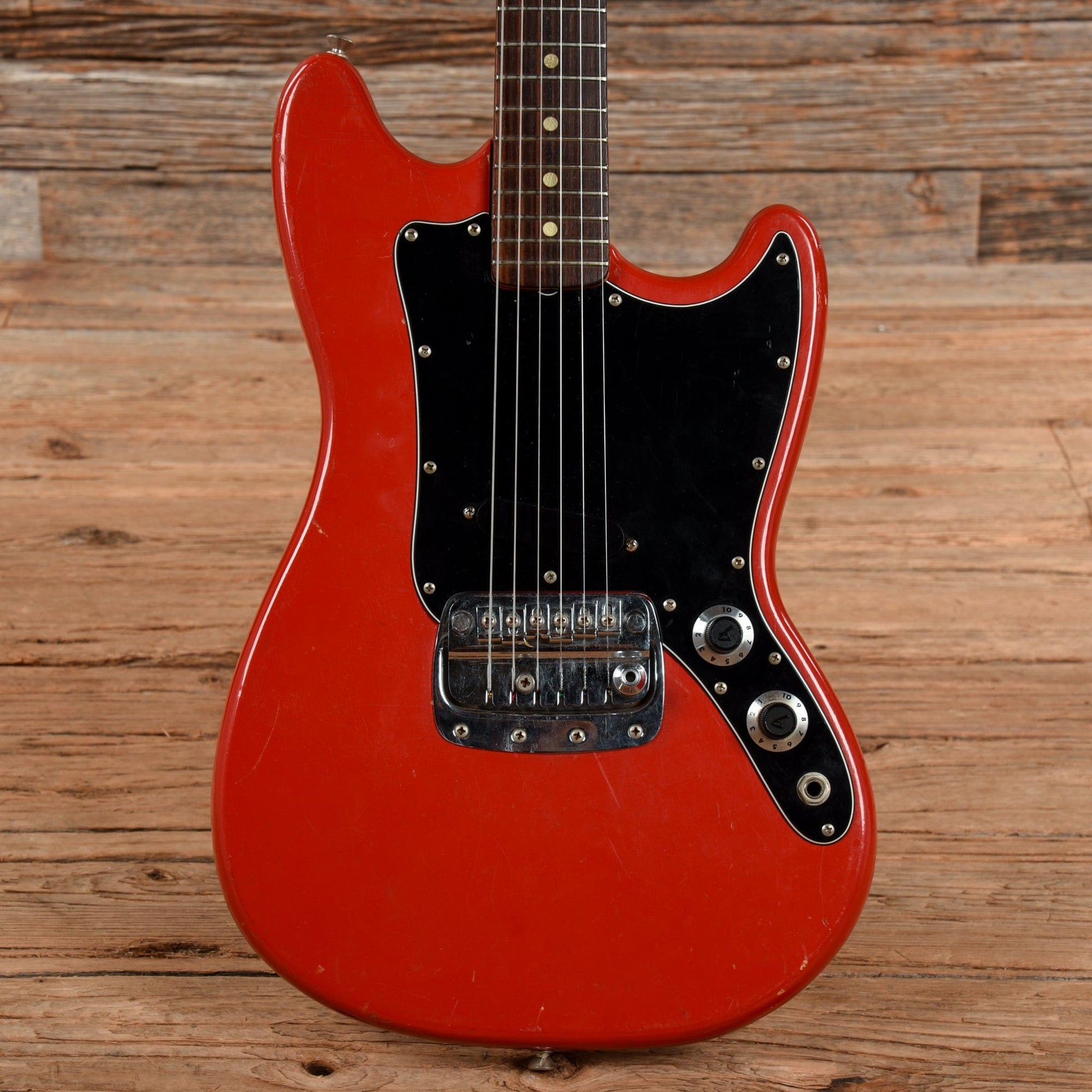 Fender Bronco Fiest Red 1979 Electric Guitars / Solid Body