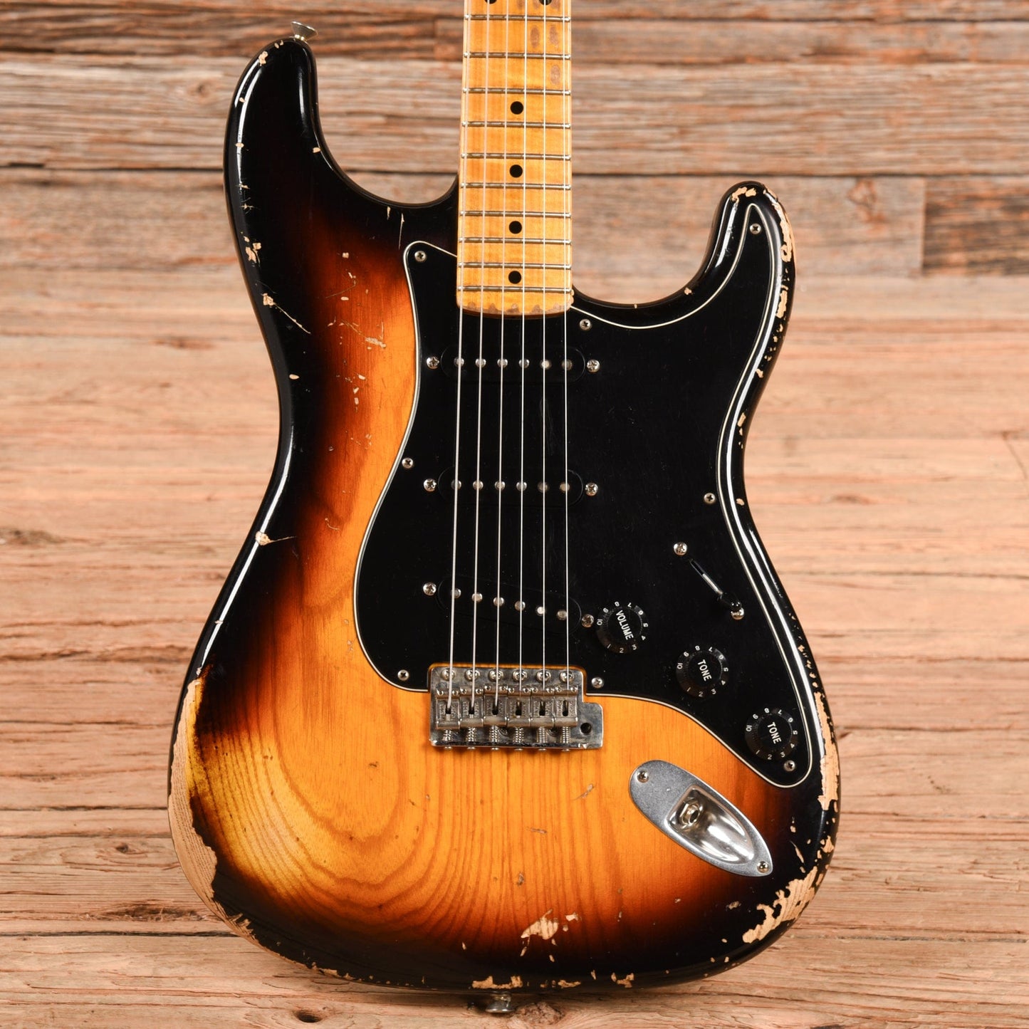 Fender Custom Shop 1957 Stratocaster Relic Sunburst 2009 Electric Guitars / Solid Body