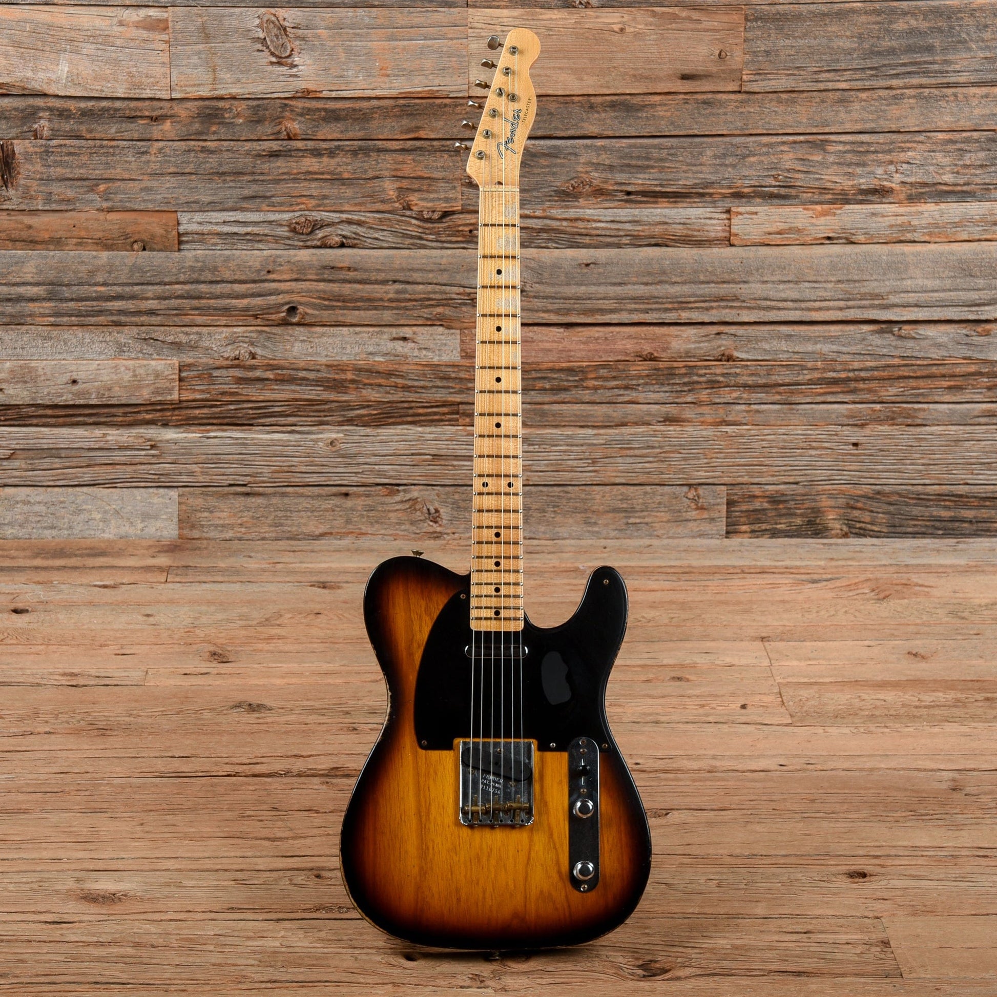 Fender Custom Shop '50s Reissue Telecaster Relic 2-Color Sunburst 2022 Electric Guitars / Solid Body