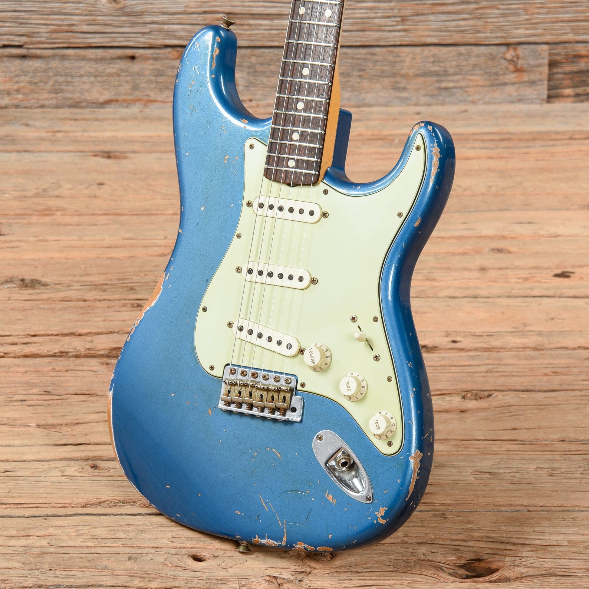 Fender Custom Shop 62 Stratocaster Relic Lake Placid Blue 2012 Electric Guitars / Solid Body