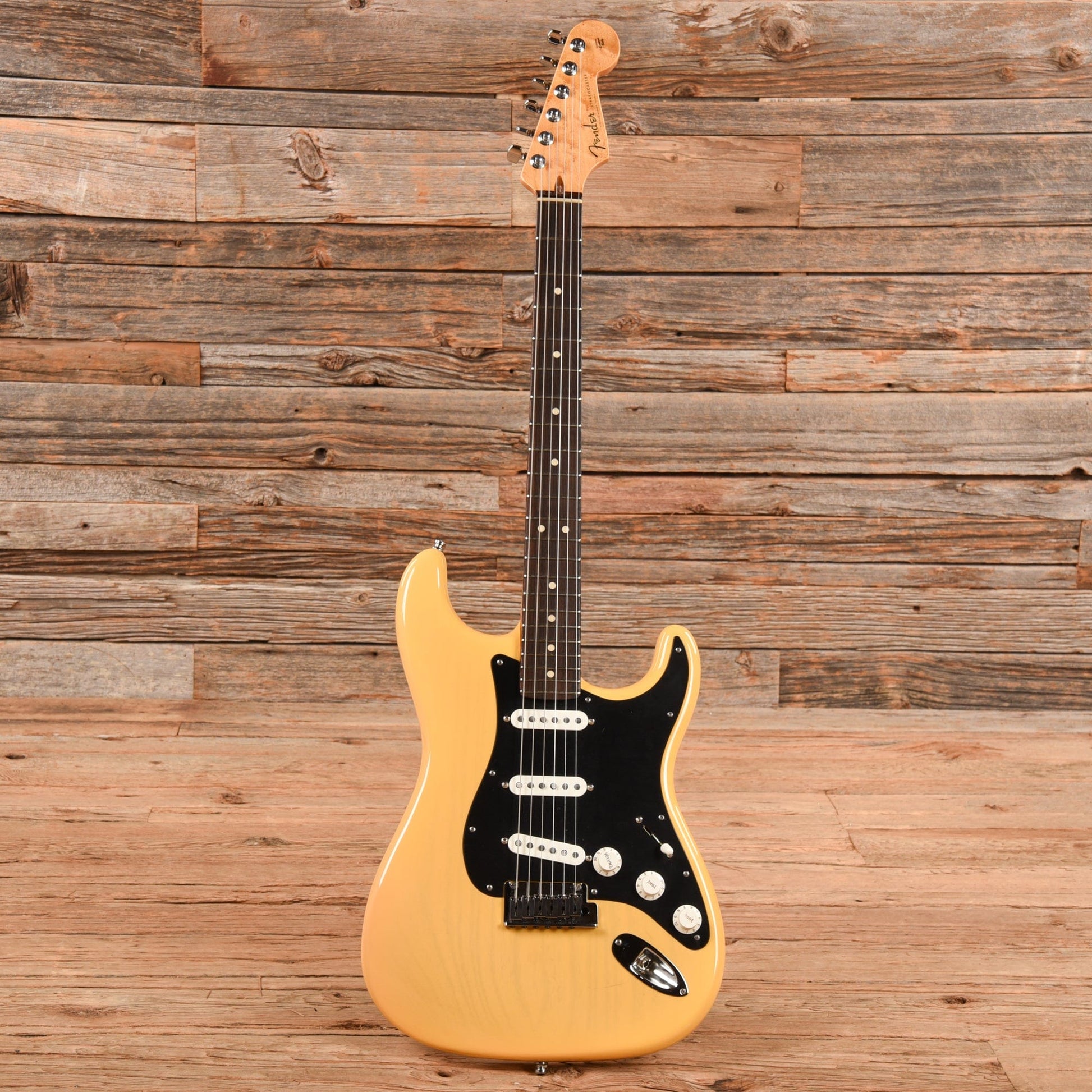 Fender Custom Shop Custom Deluxe Stratocaster Blonde 2010 Electric Guitars / Solid Body