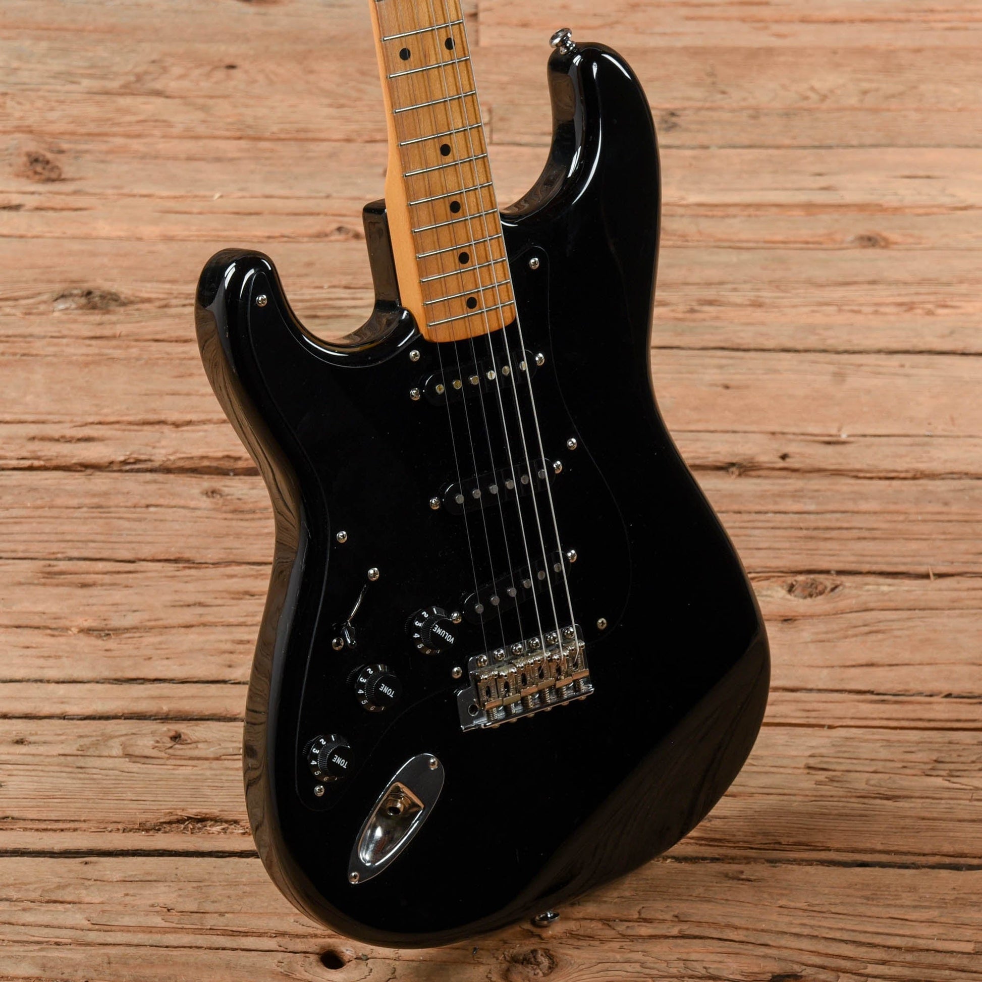 Fender Japan ST-57 Stratocaster Black 1994 LEFTY Electric Guitars / Solid Body