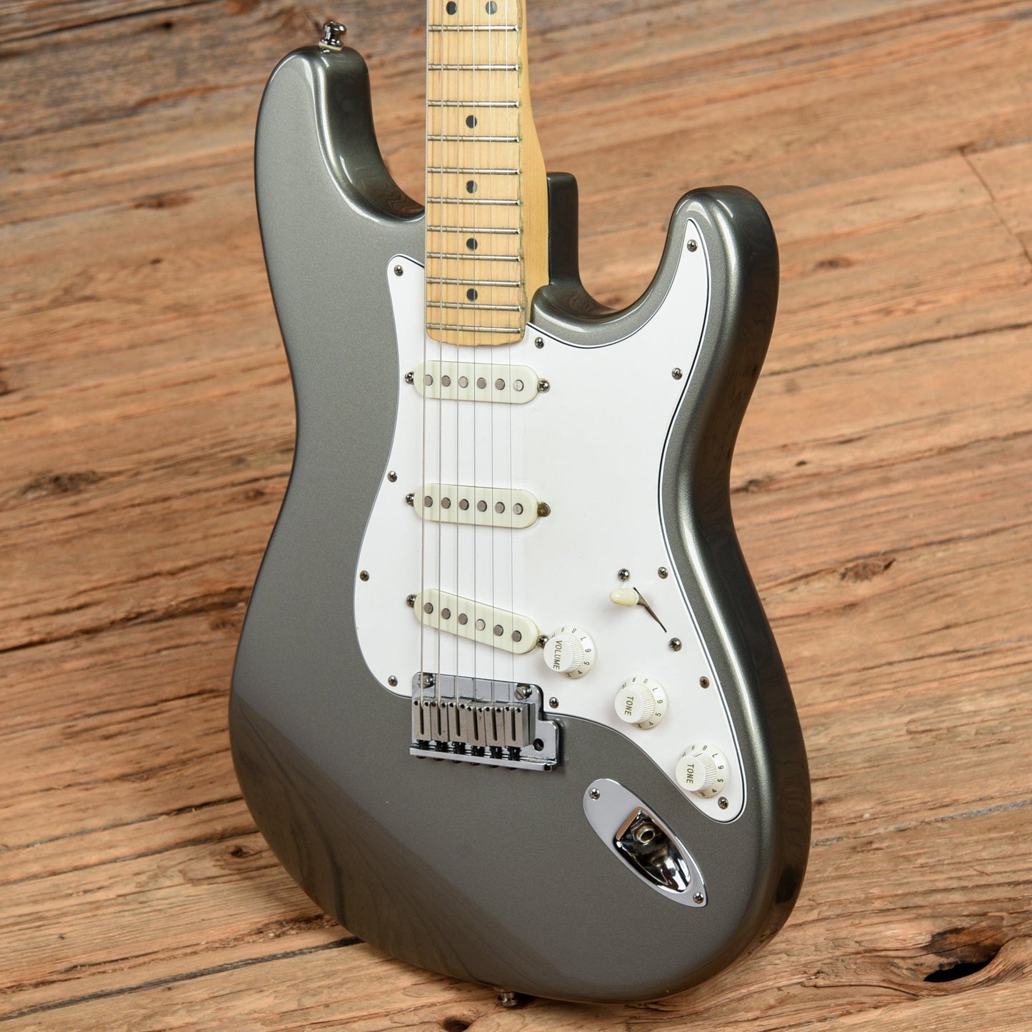 Fender Stratocaster Grey 1993 Electric Guitars / Solid Body