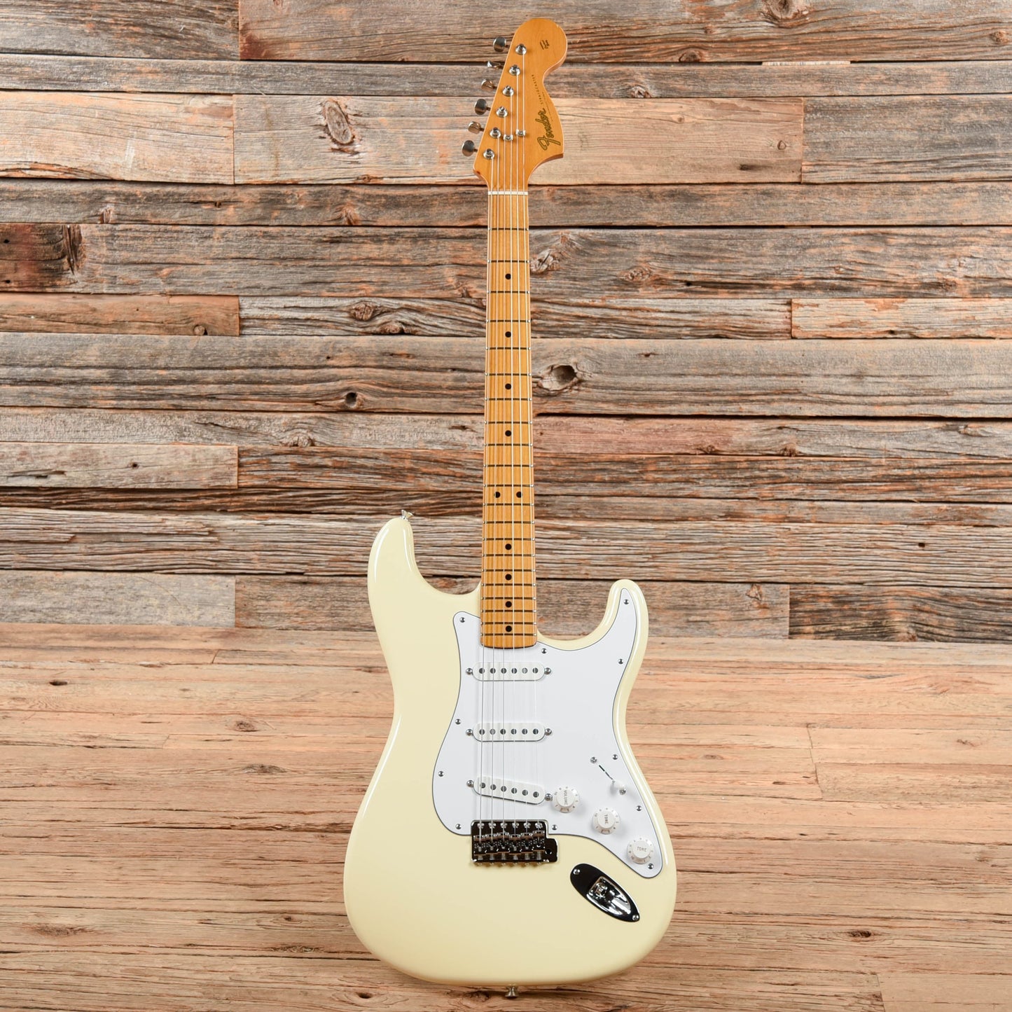 Fender Stratocaster Japan Atnique White Electric Guitars / Solid Body