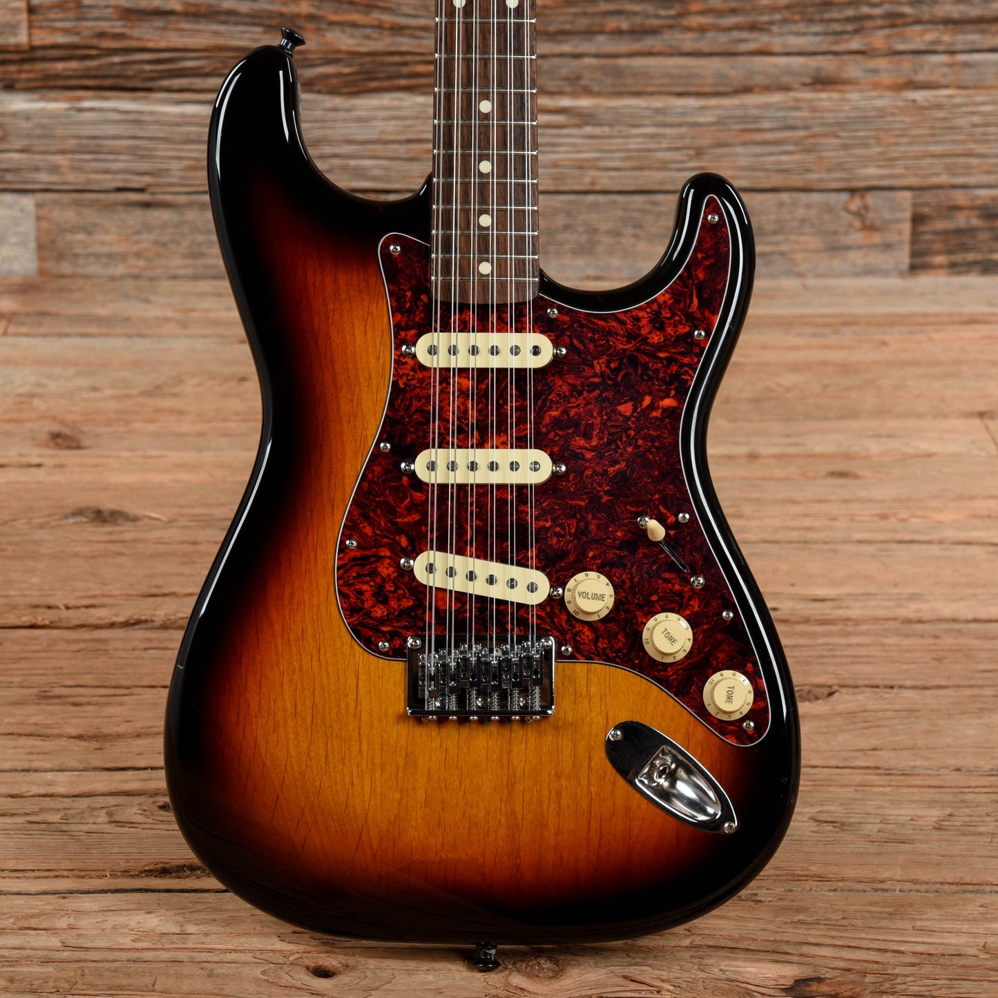 Fender Stratocaster XII Sunburst 2003 Electric Guitars / Solid Body