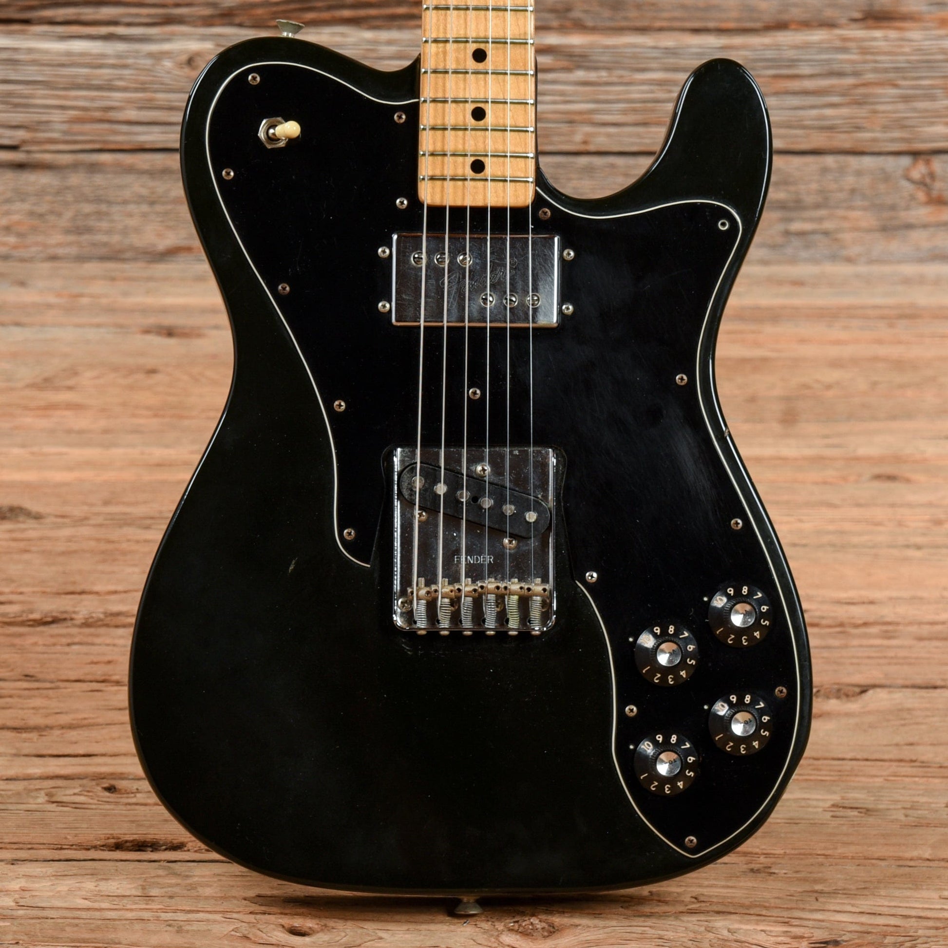 Fender Telecaster Black 1977 Electric Guitars / Solid Body