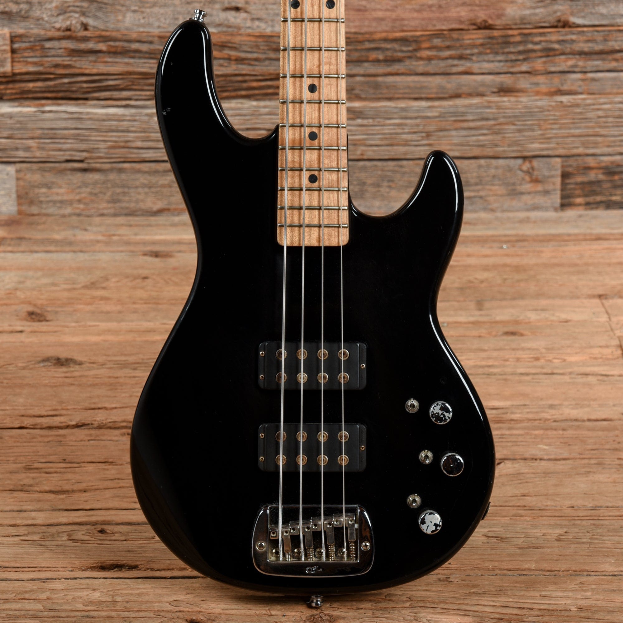 G&L L-2000 Bass Black 2000 – Chicago Music Exchange