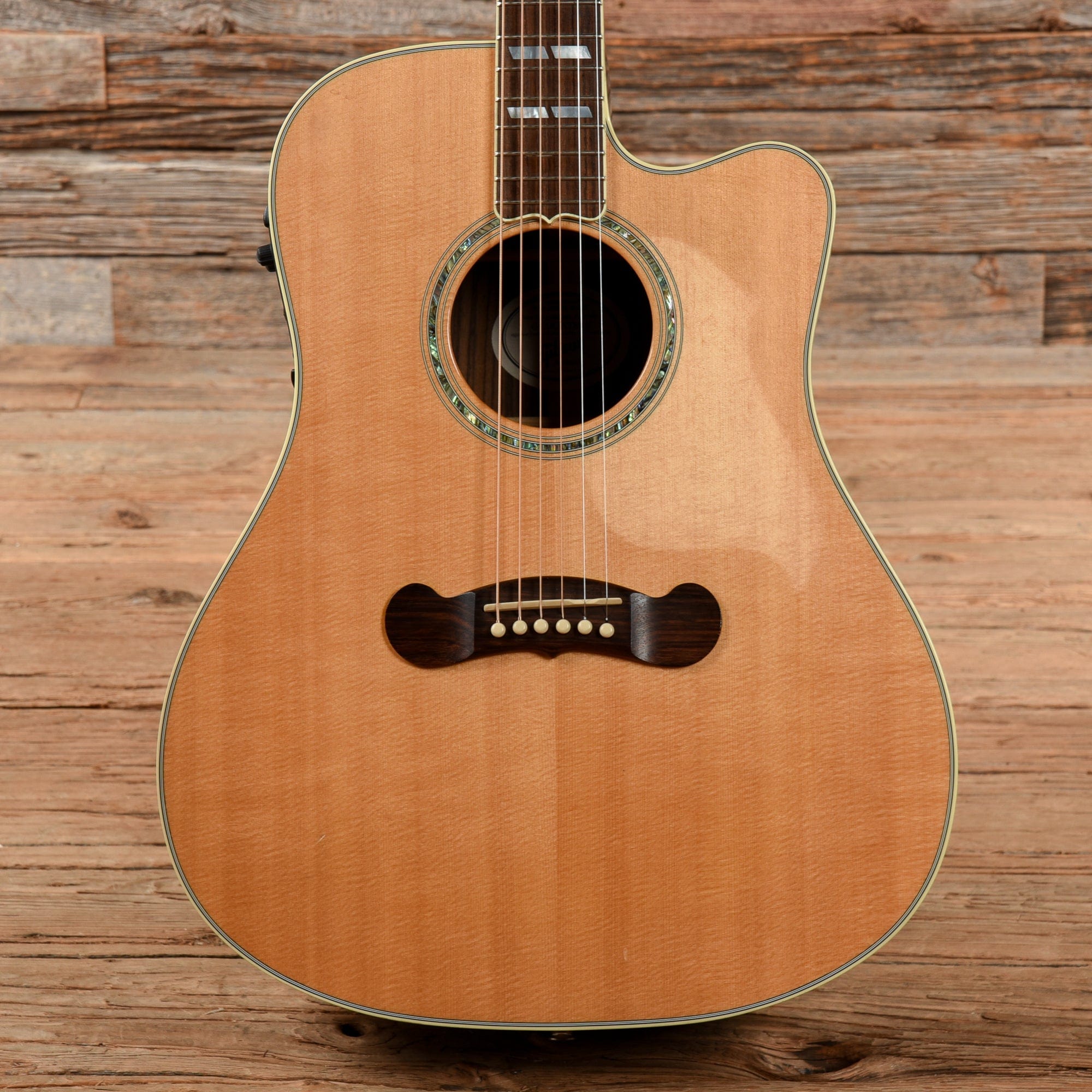 Gibson Songwriter Deluxe Studio EC Natural 2016 – Chicago Music Exchange