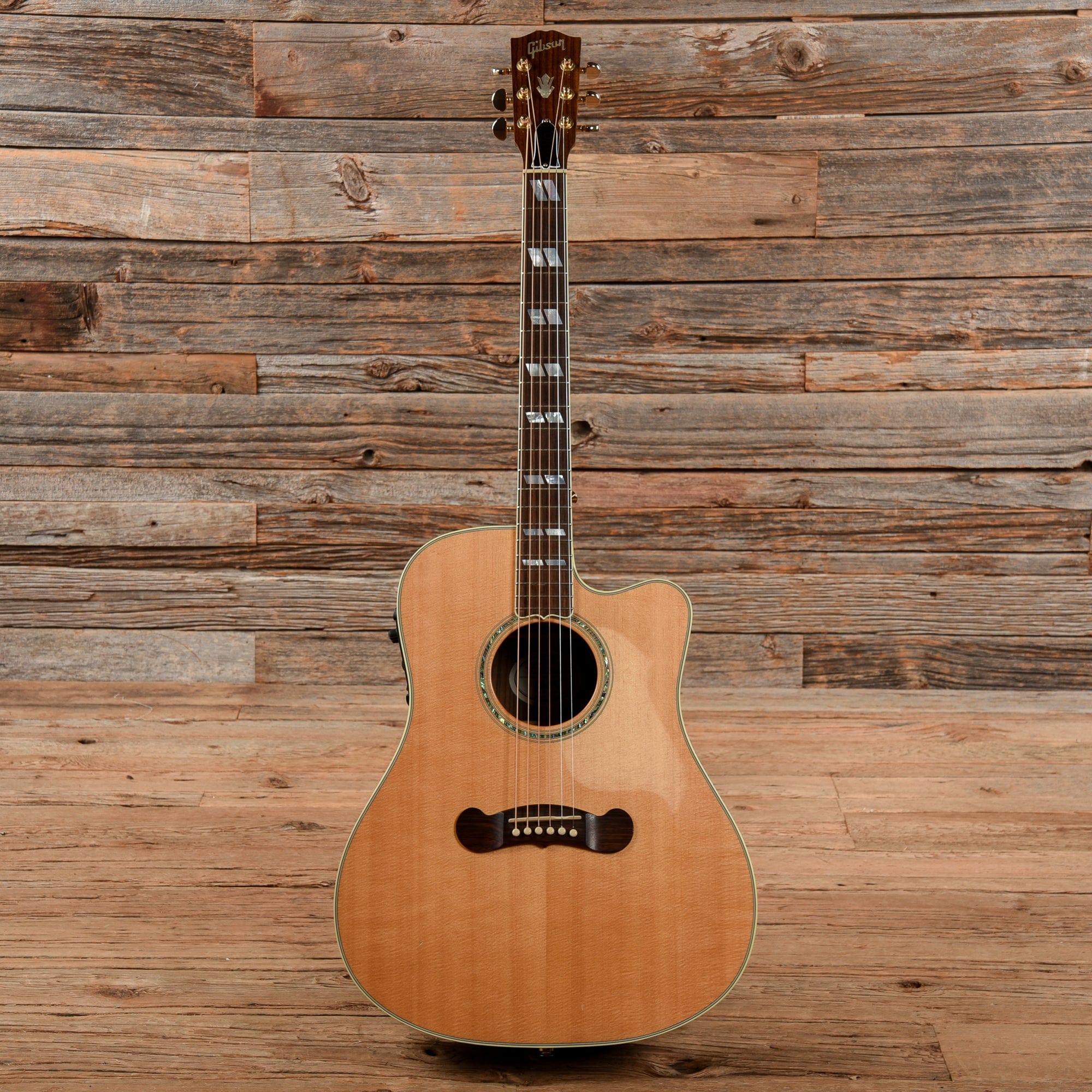 Gibson Songwriter Deluxe Studio EC Natural 2016 – Chicago Music Exchange