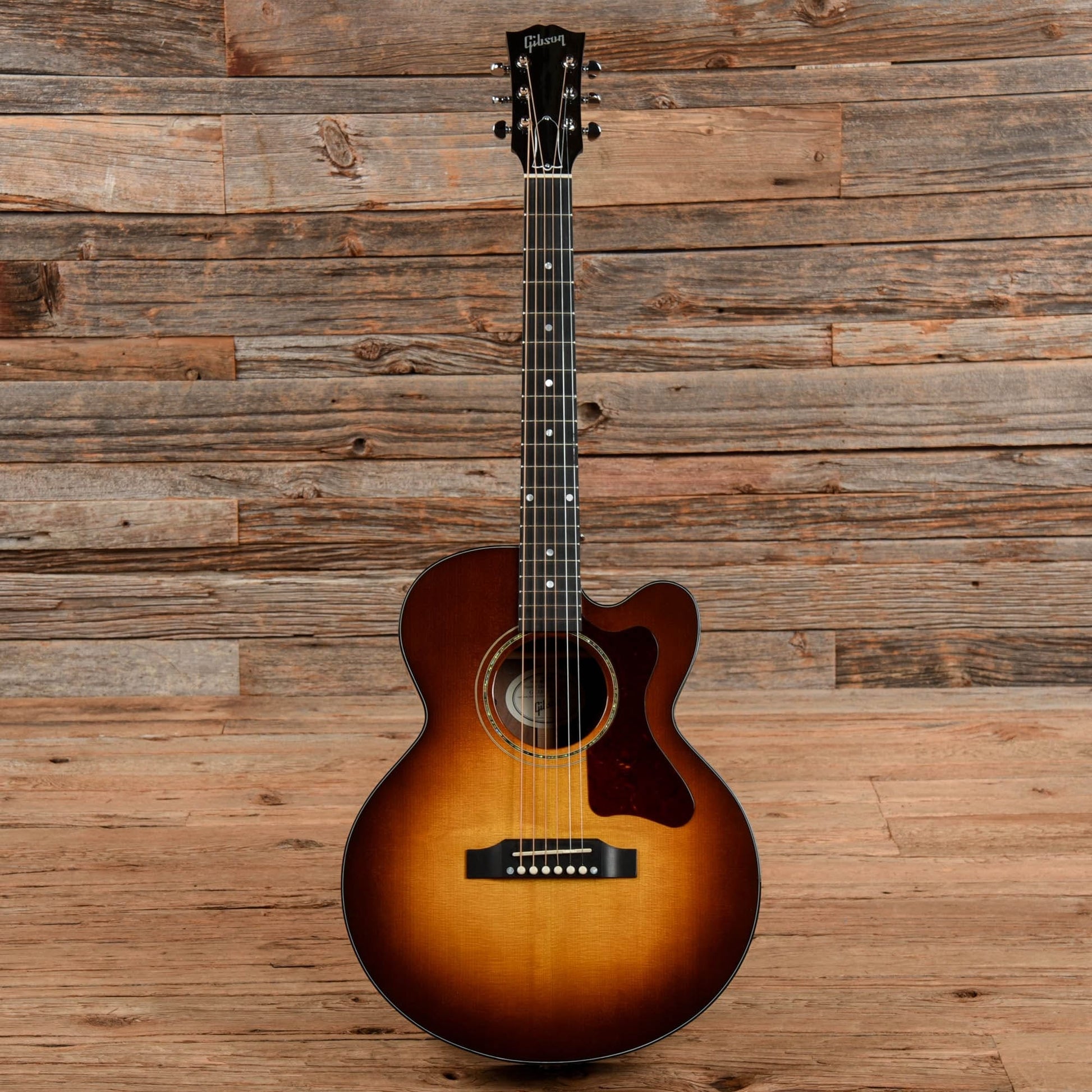 Gibson Parlor Walnut AG Sunburst 2019 Acoustic Guitars / OM and Auditorium