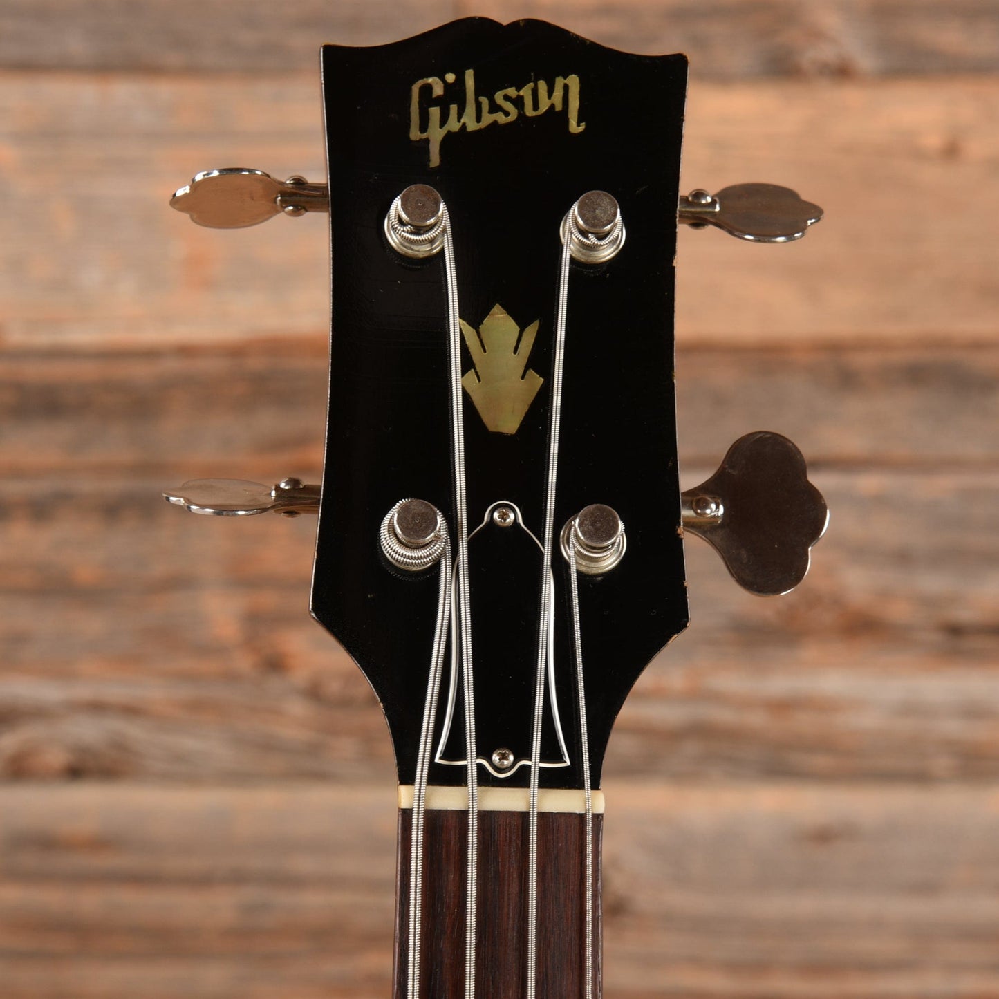 Gibson EB-2 Sunburst 1966 Bass Guitars / 4-String