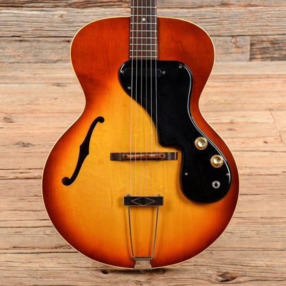 Gibson ES-120T Sunburst 1965 Electric Guitars / Hollow Body